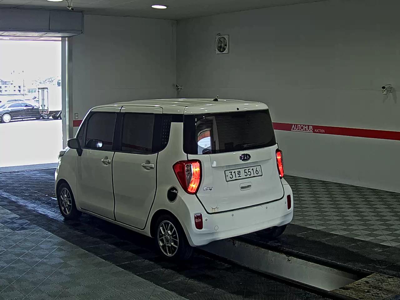 2012 - kia ray