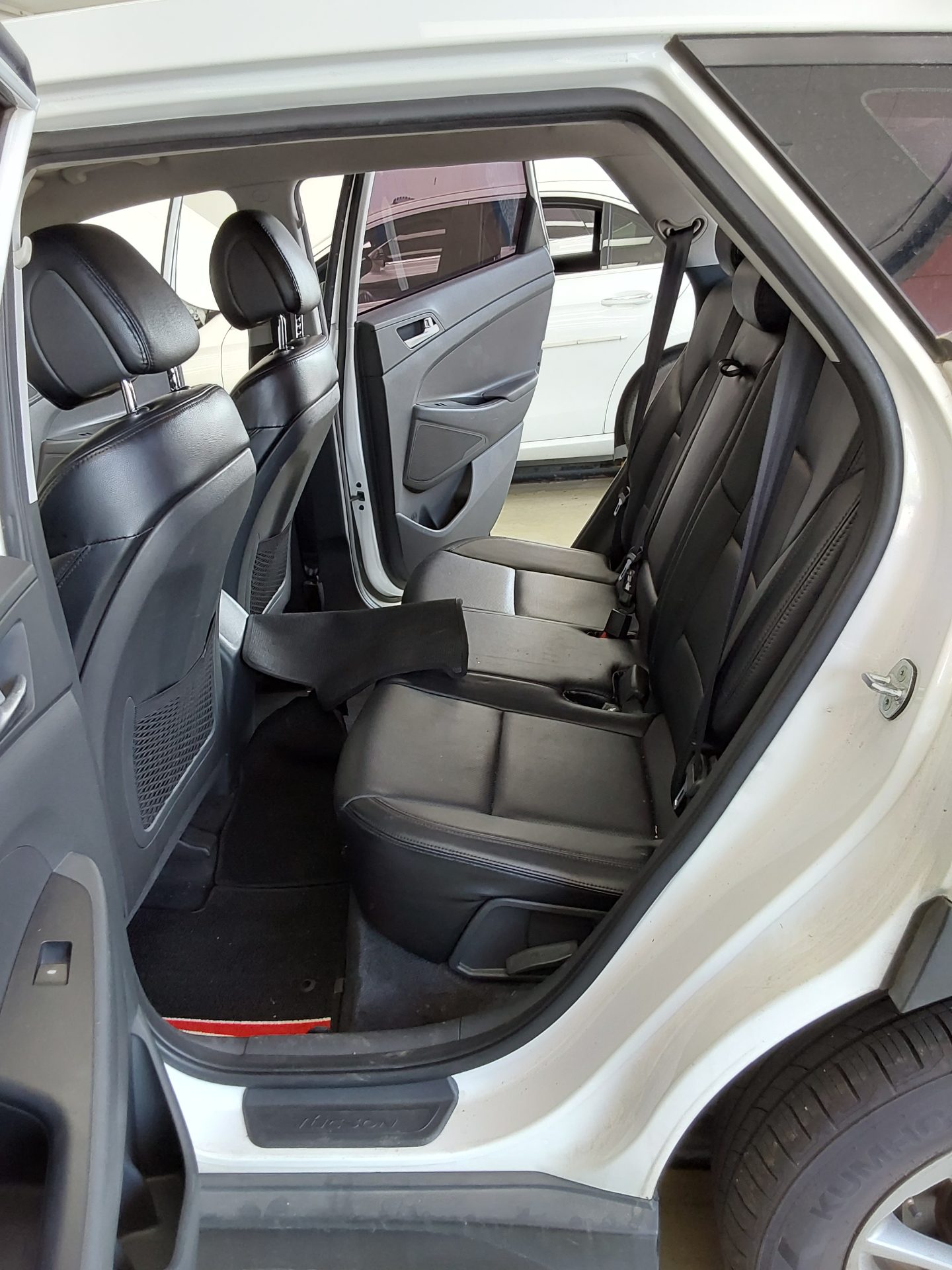 2016 - hyundai tucson
