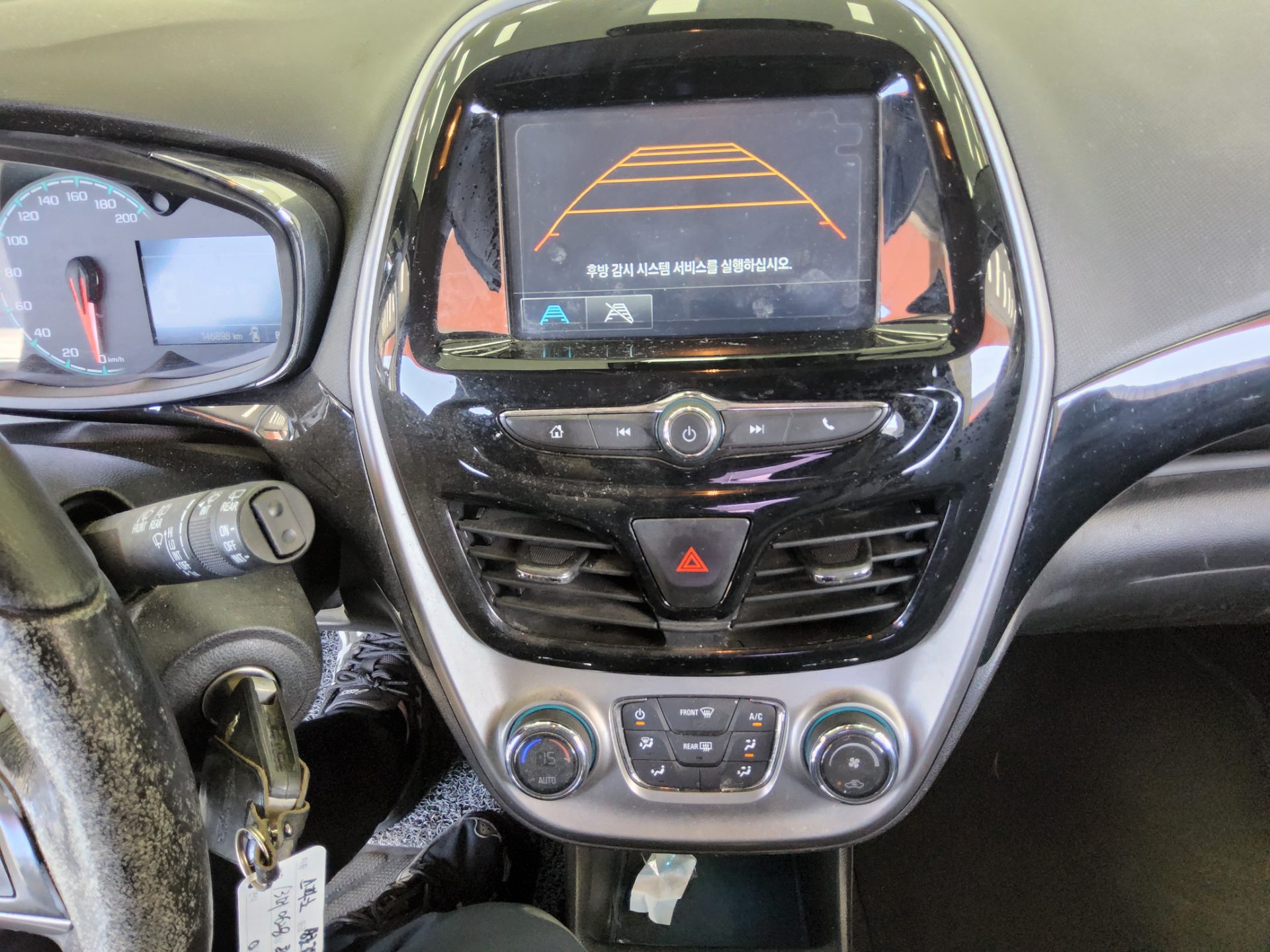 2016 - chevrolet spark