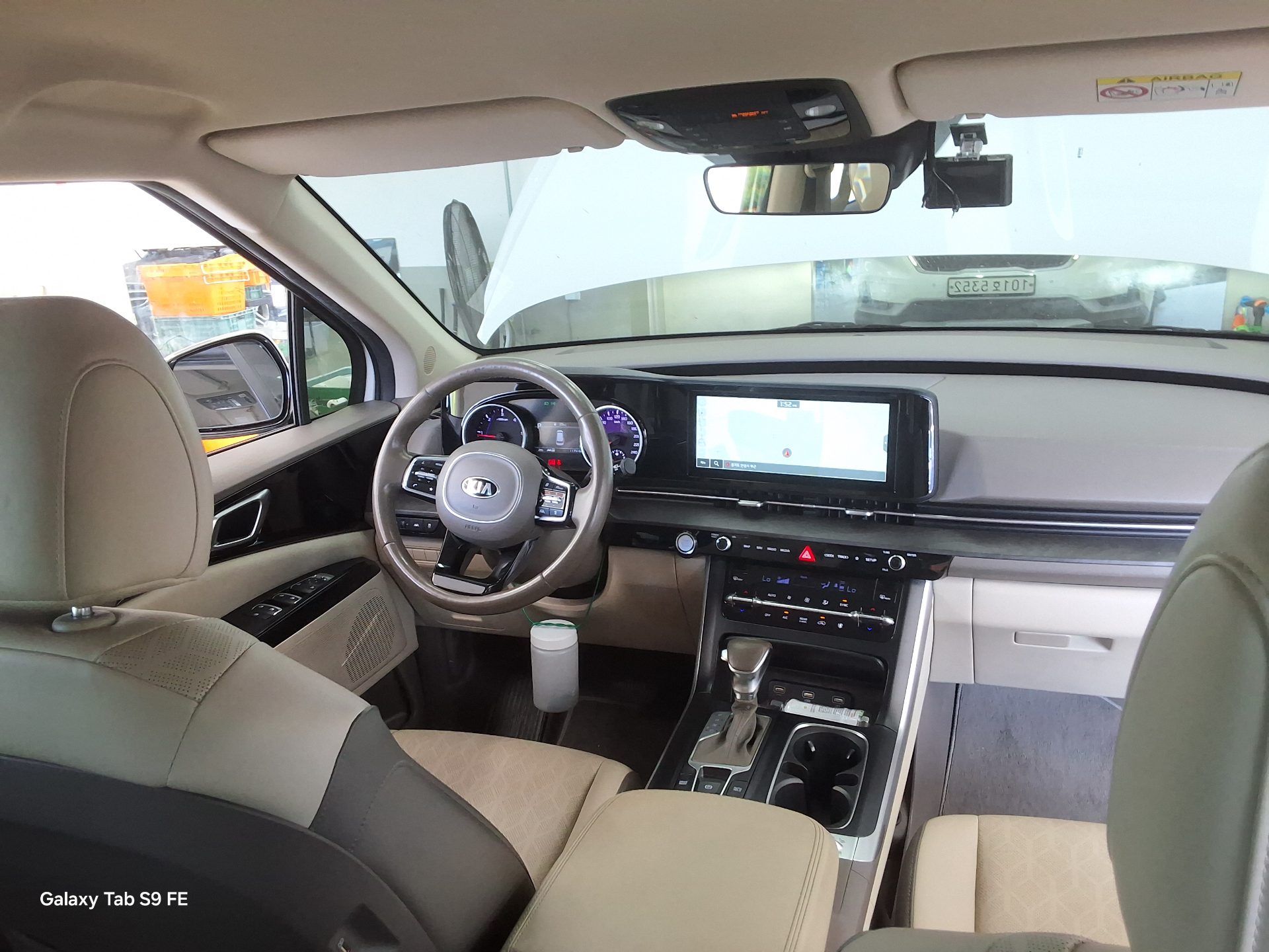 2021 - kia carnival