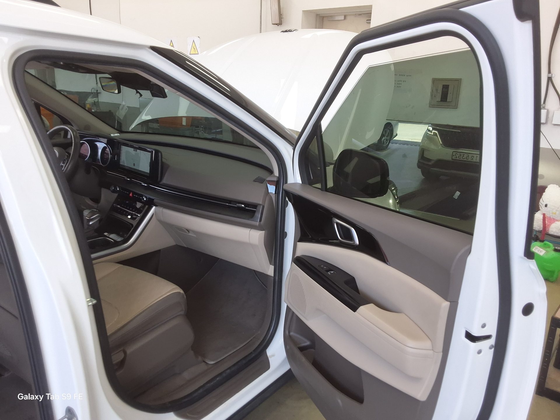 2021 - kia carnival