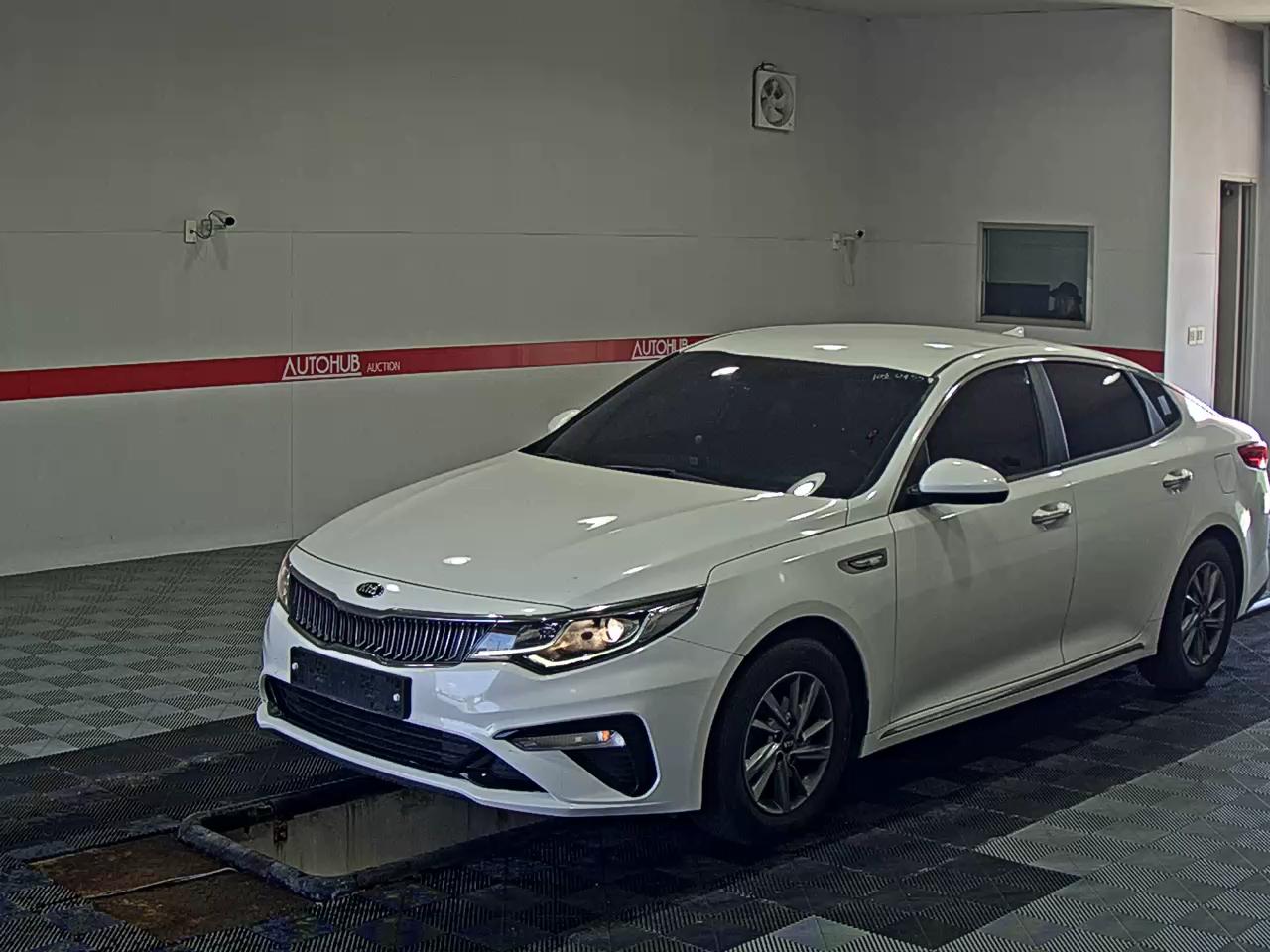 KIA K5 LPI RENTAL CAR