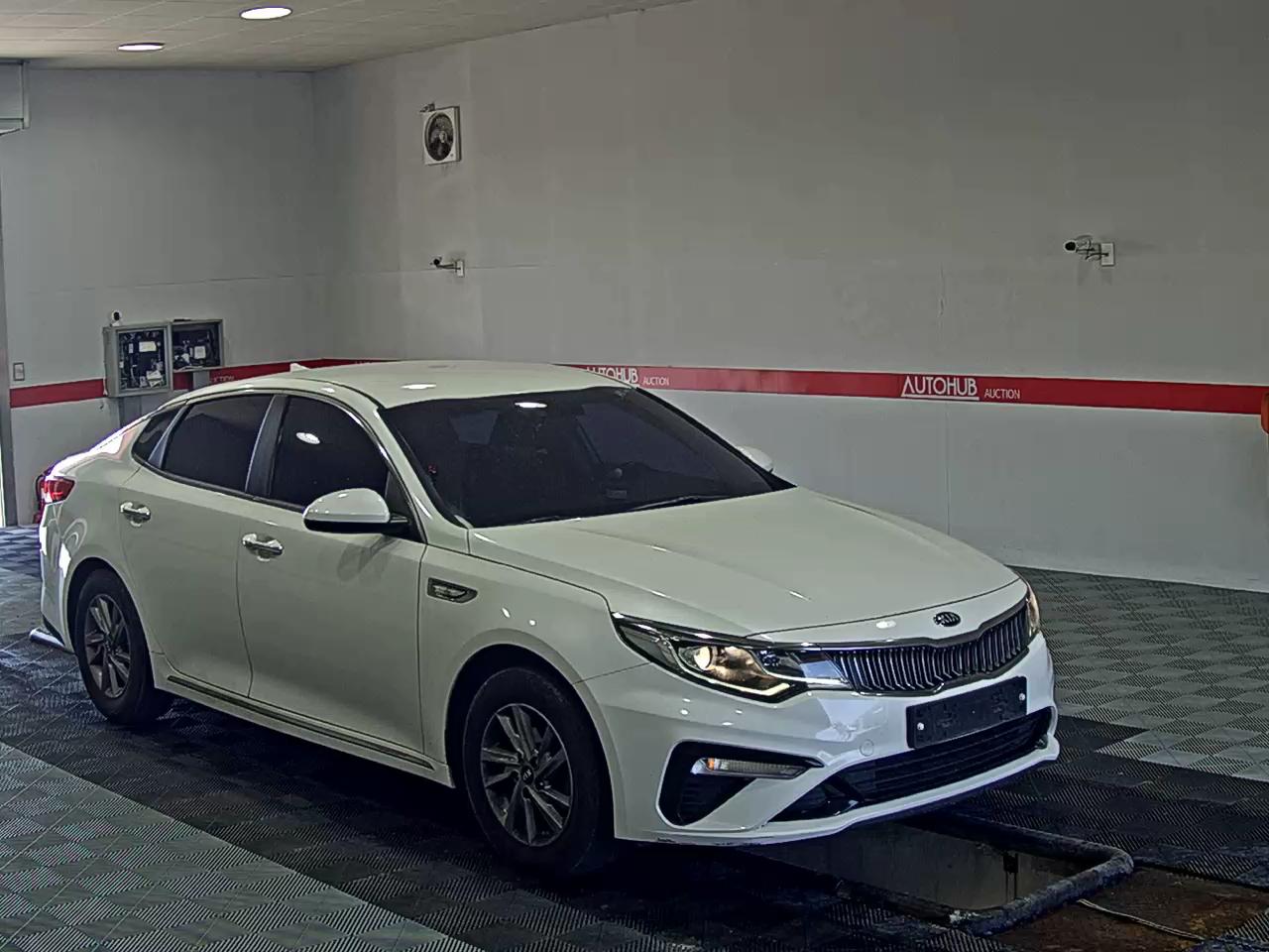 2020 - kia k5