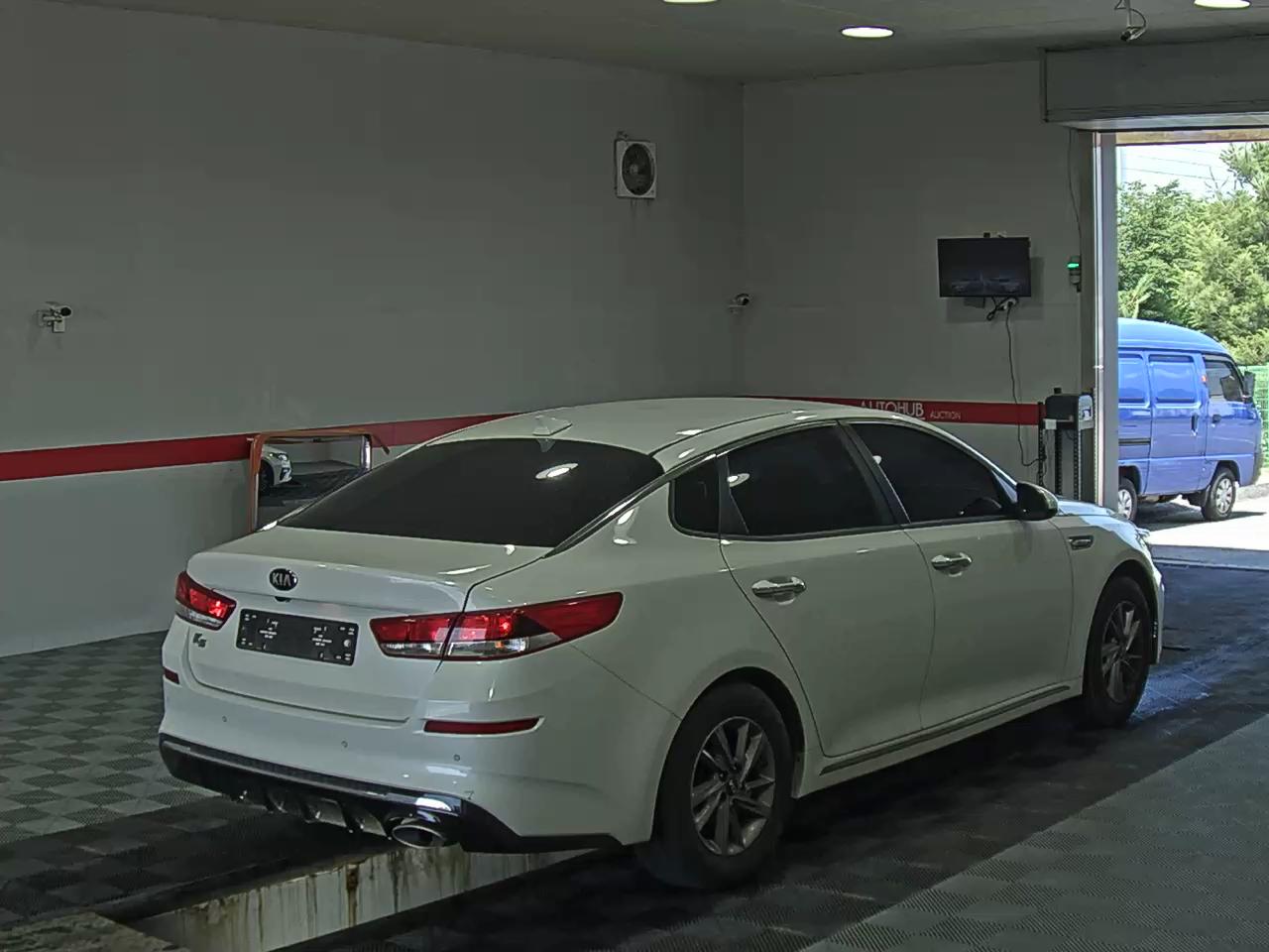 2020 - kia k5
