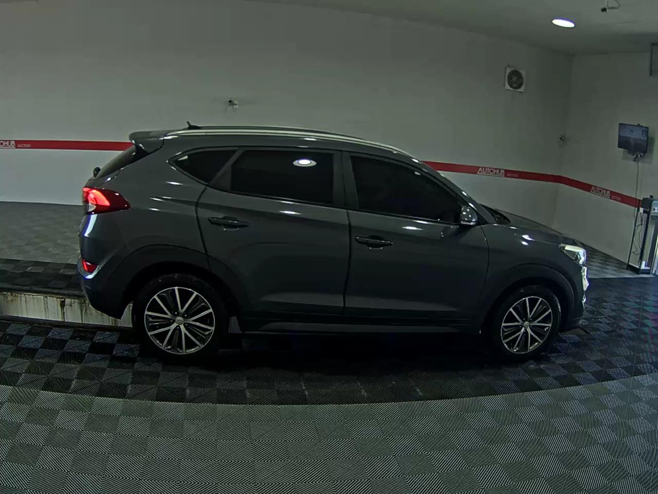 2016 - hyundai tucson