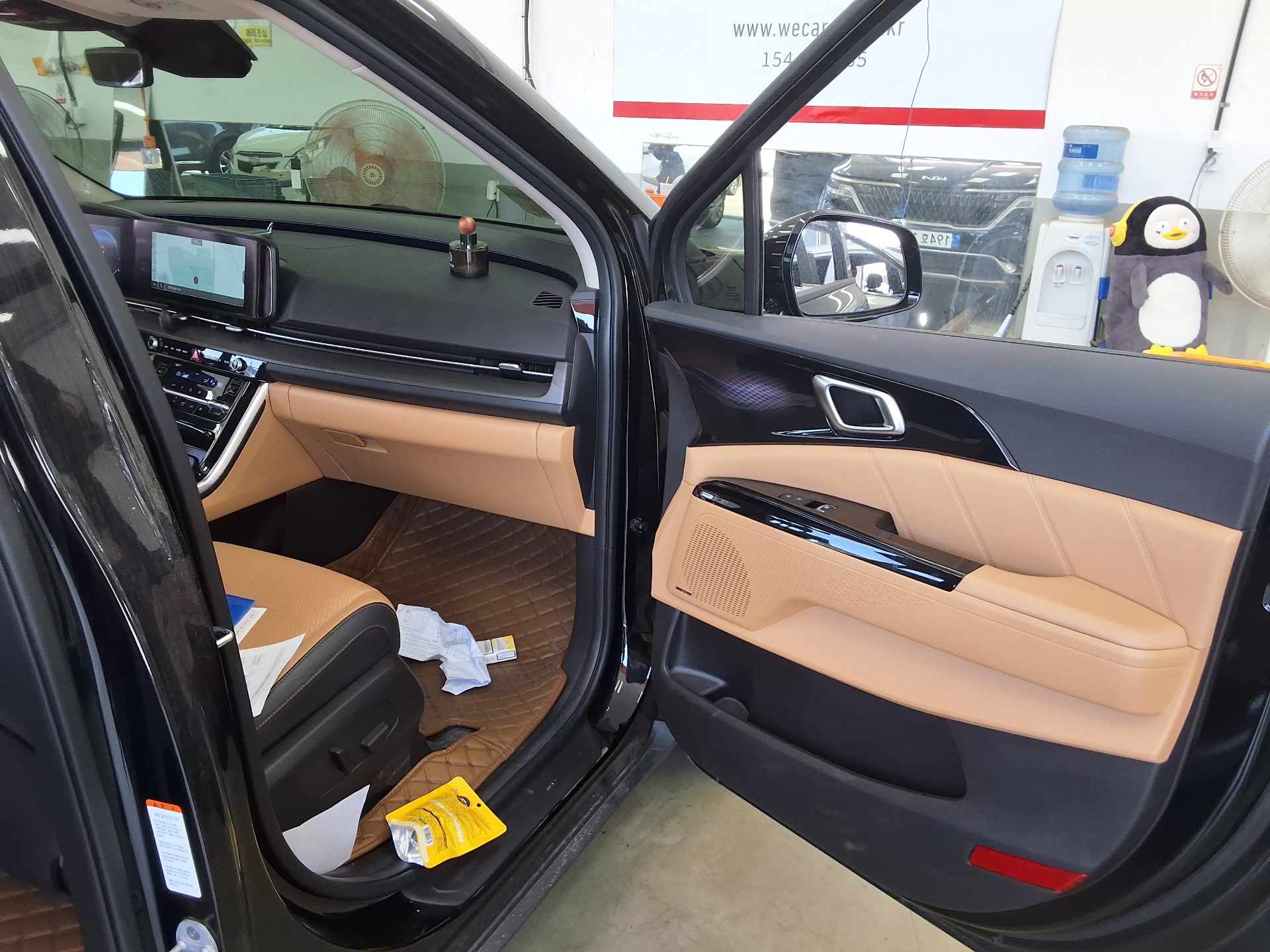 2023 - kia carnival