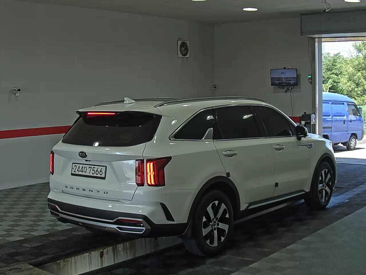 2021 - kia sorento