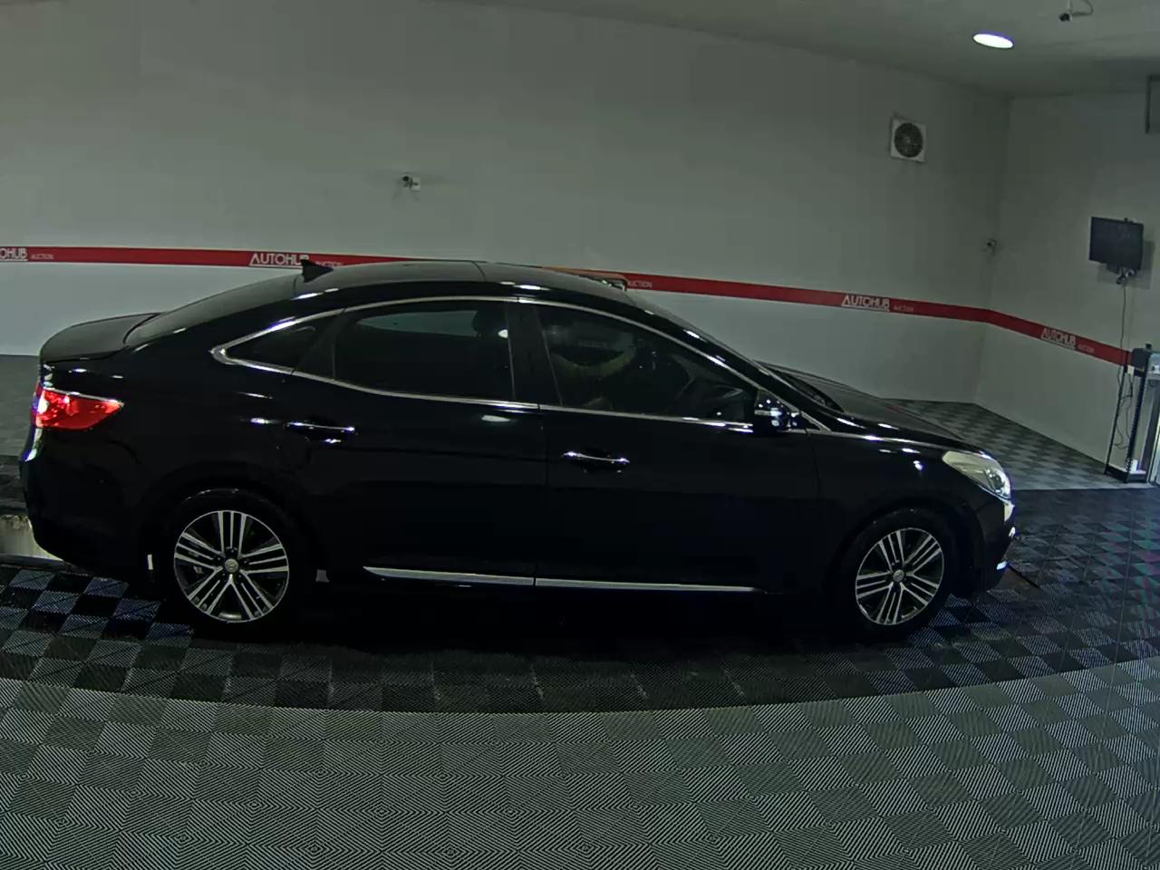 2014 - hyundai grandeur