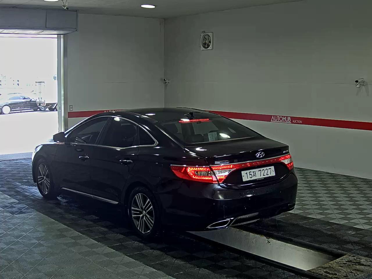2014 - hyundai grandeur