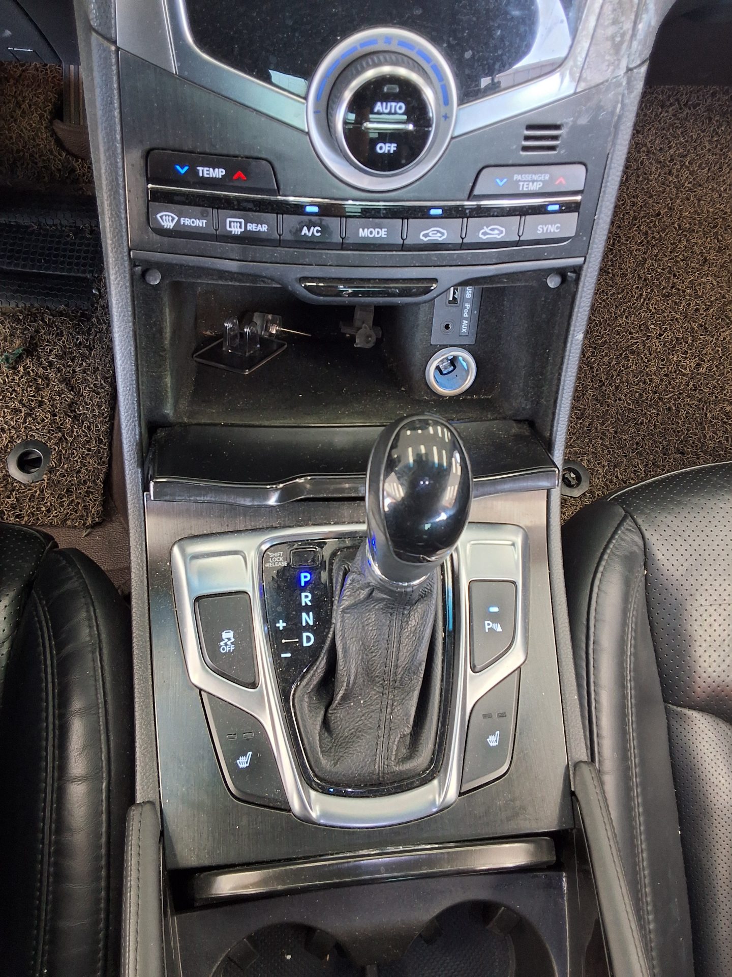 2015 - hyundai grandeur
