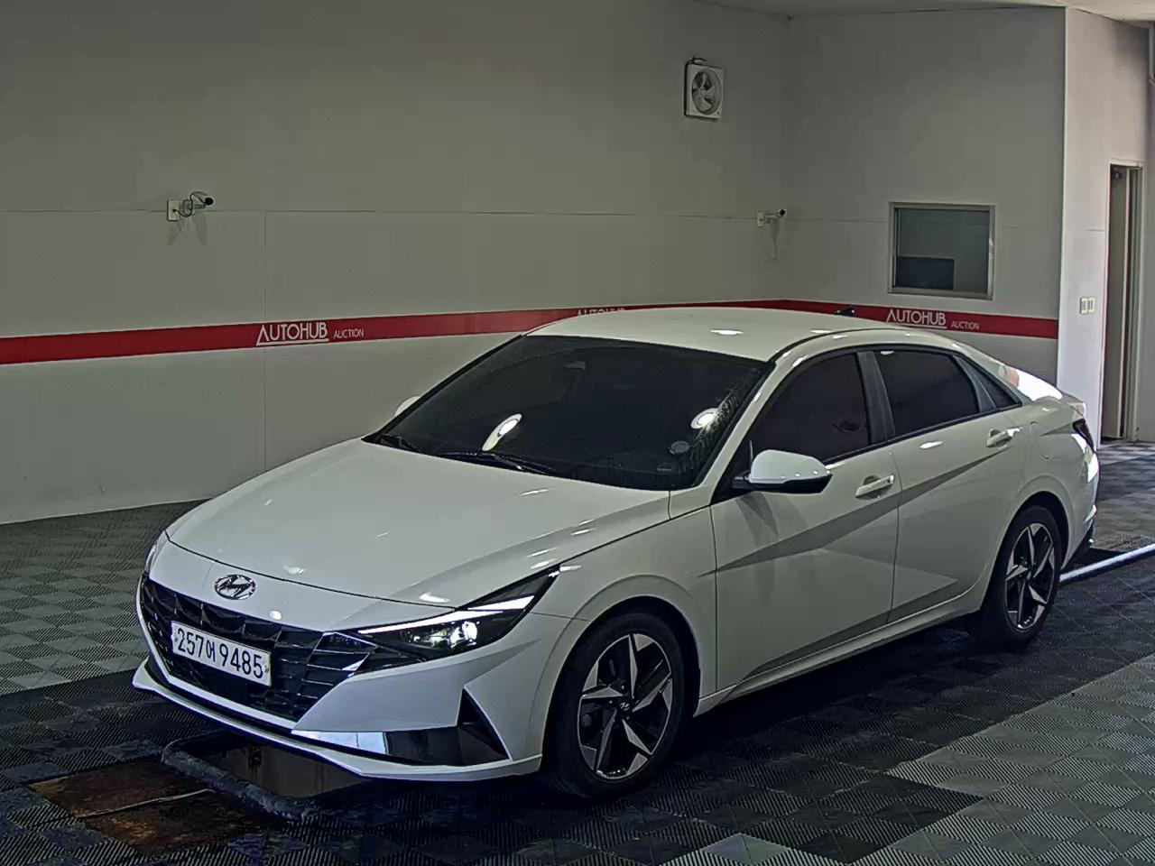 HYUNDAI AVANTE (CN7)