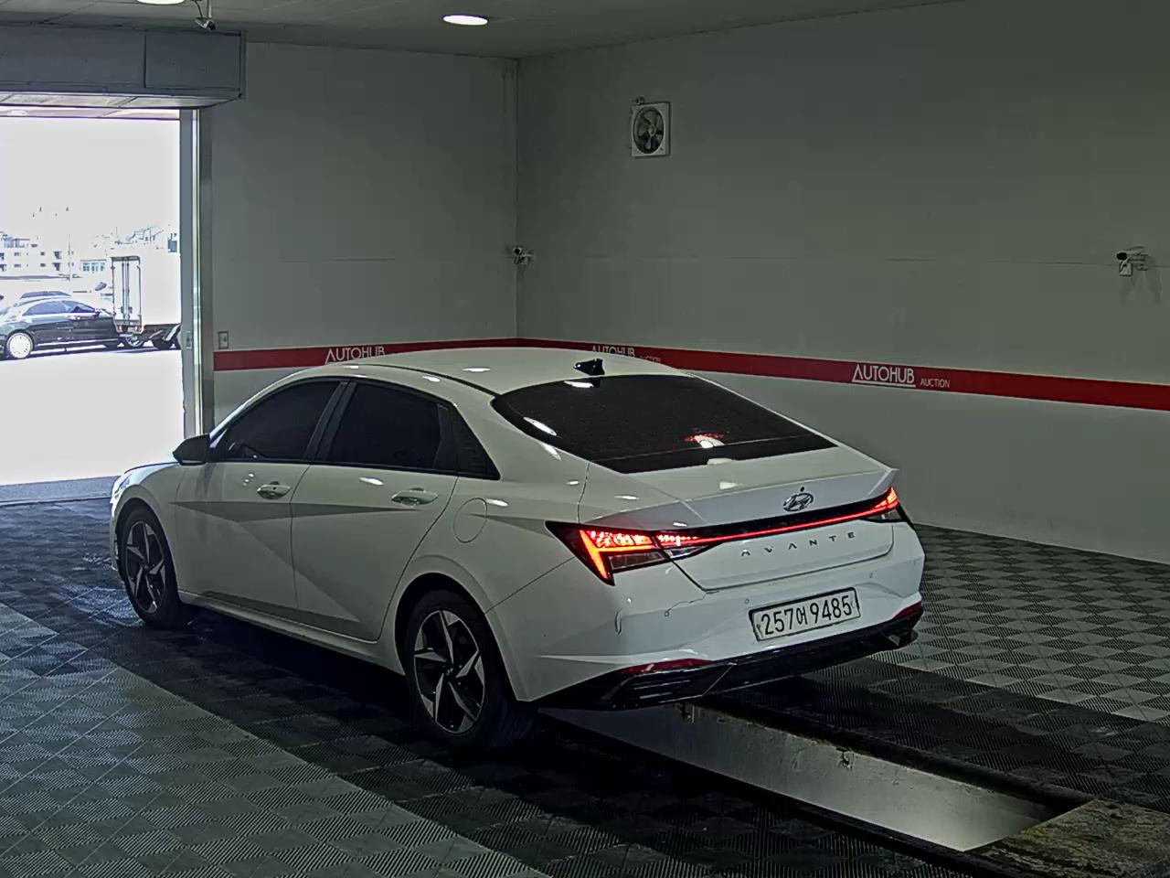 2021 - hyundai avante