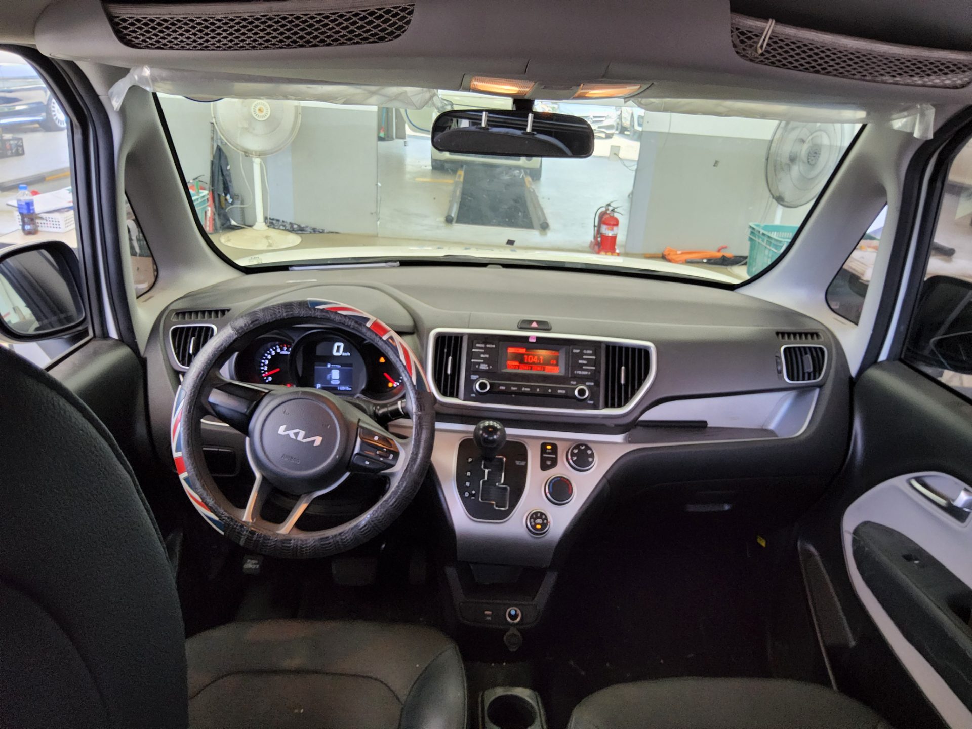 2022 - kia ray