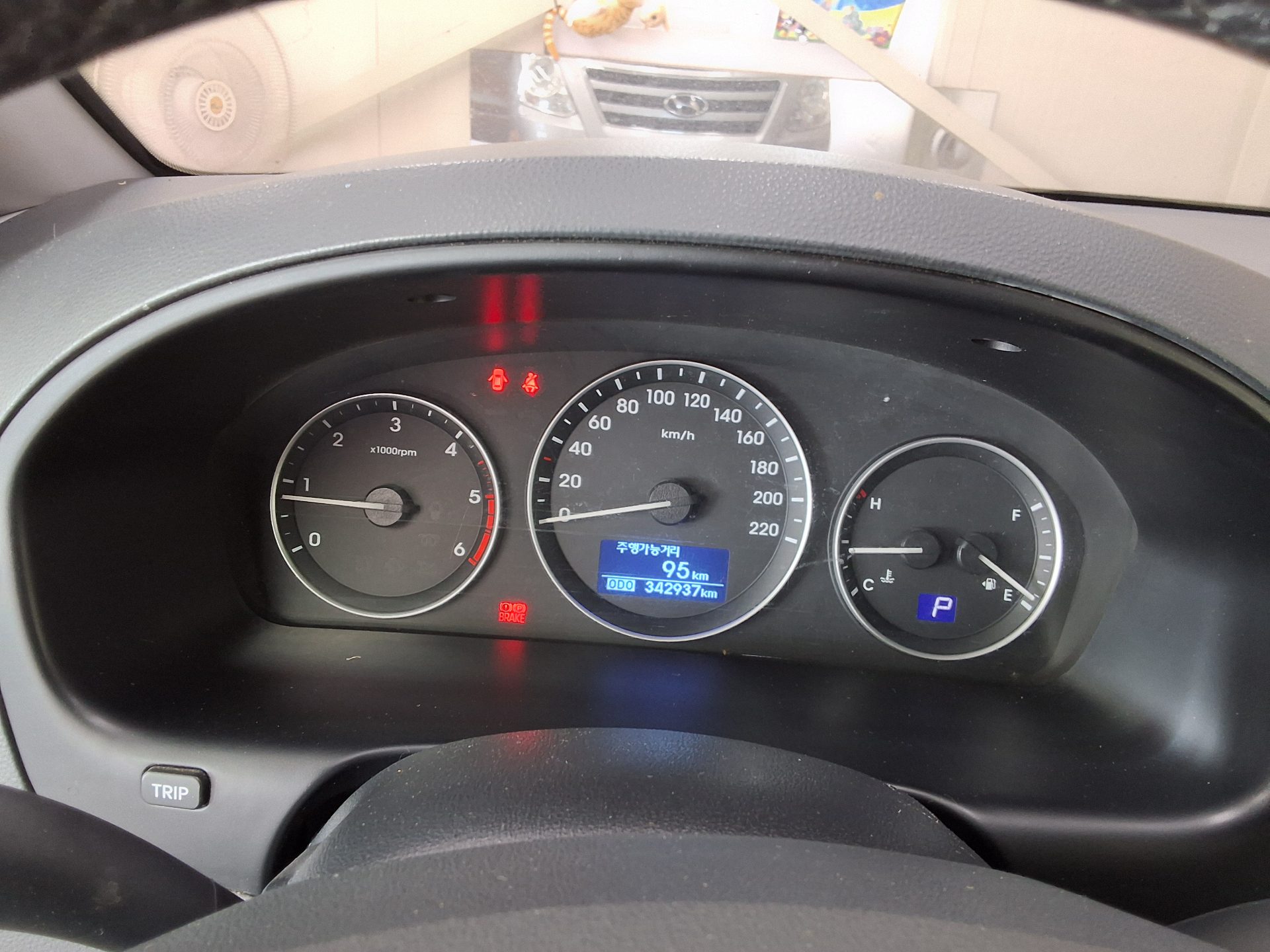 2018 - hyundai grand starex