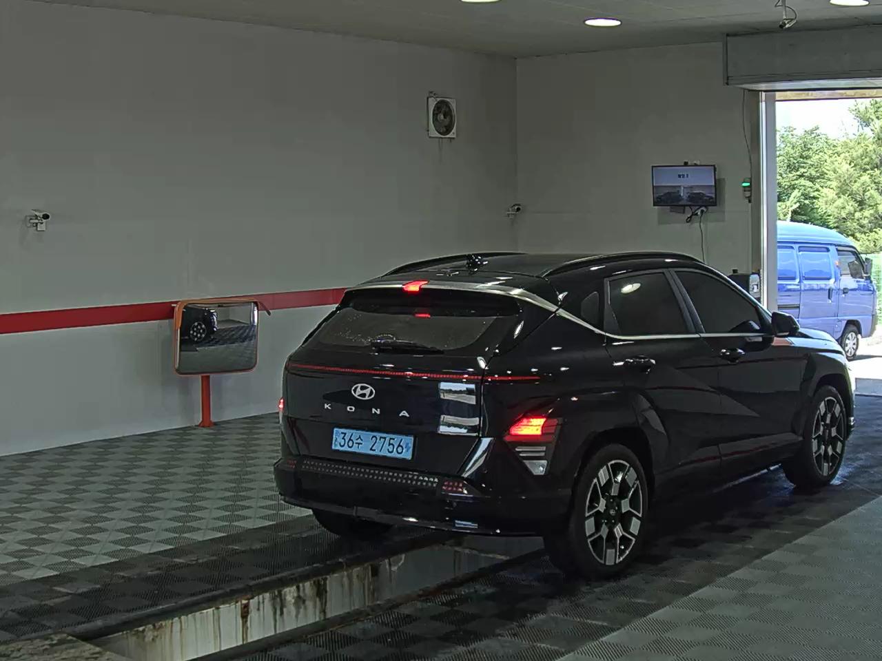 2023 - hyundai kona