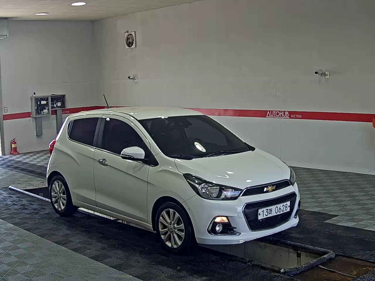 2016 - chevrolet spark