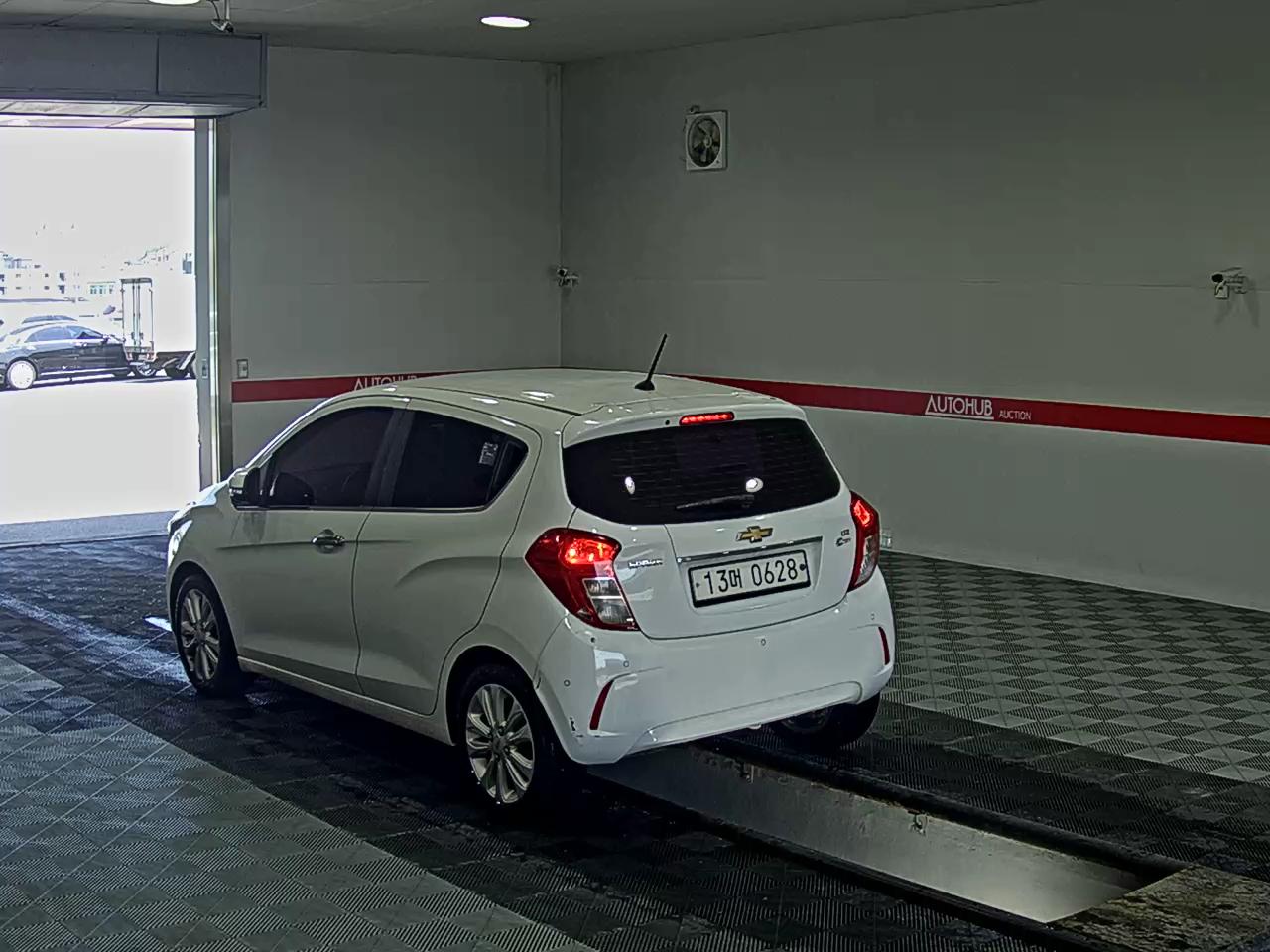2016 - chevrolet spark