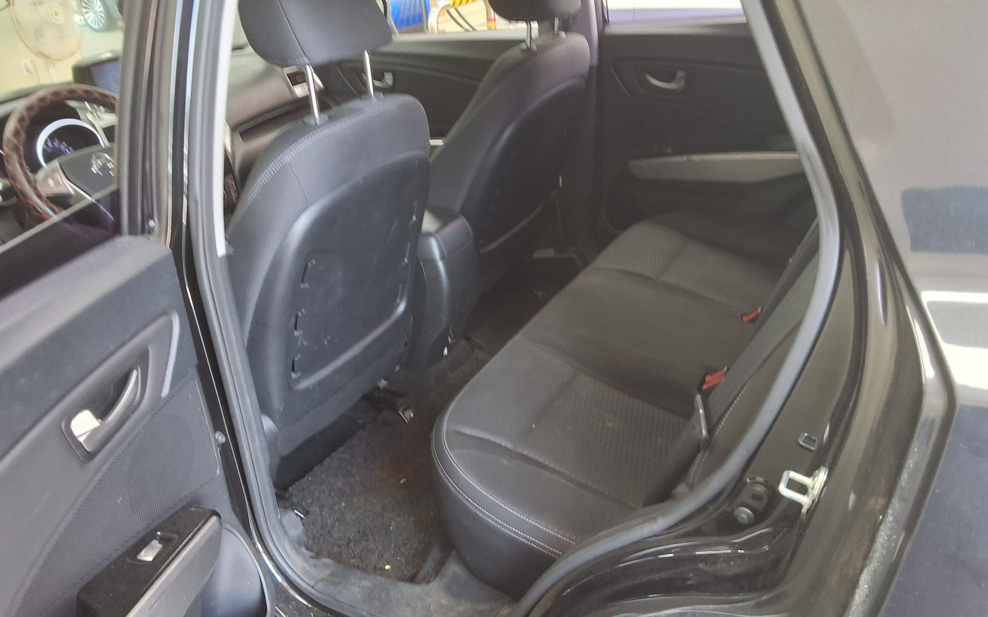 2015 - ssangyong tivoli