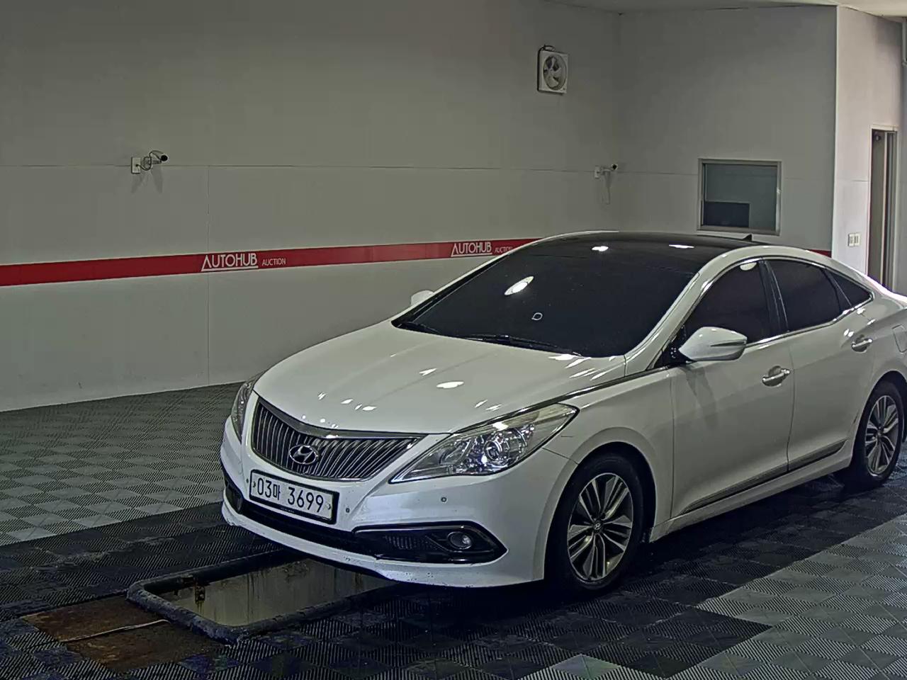 2015 - hyundai grandeur