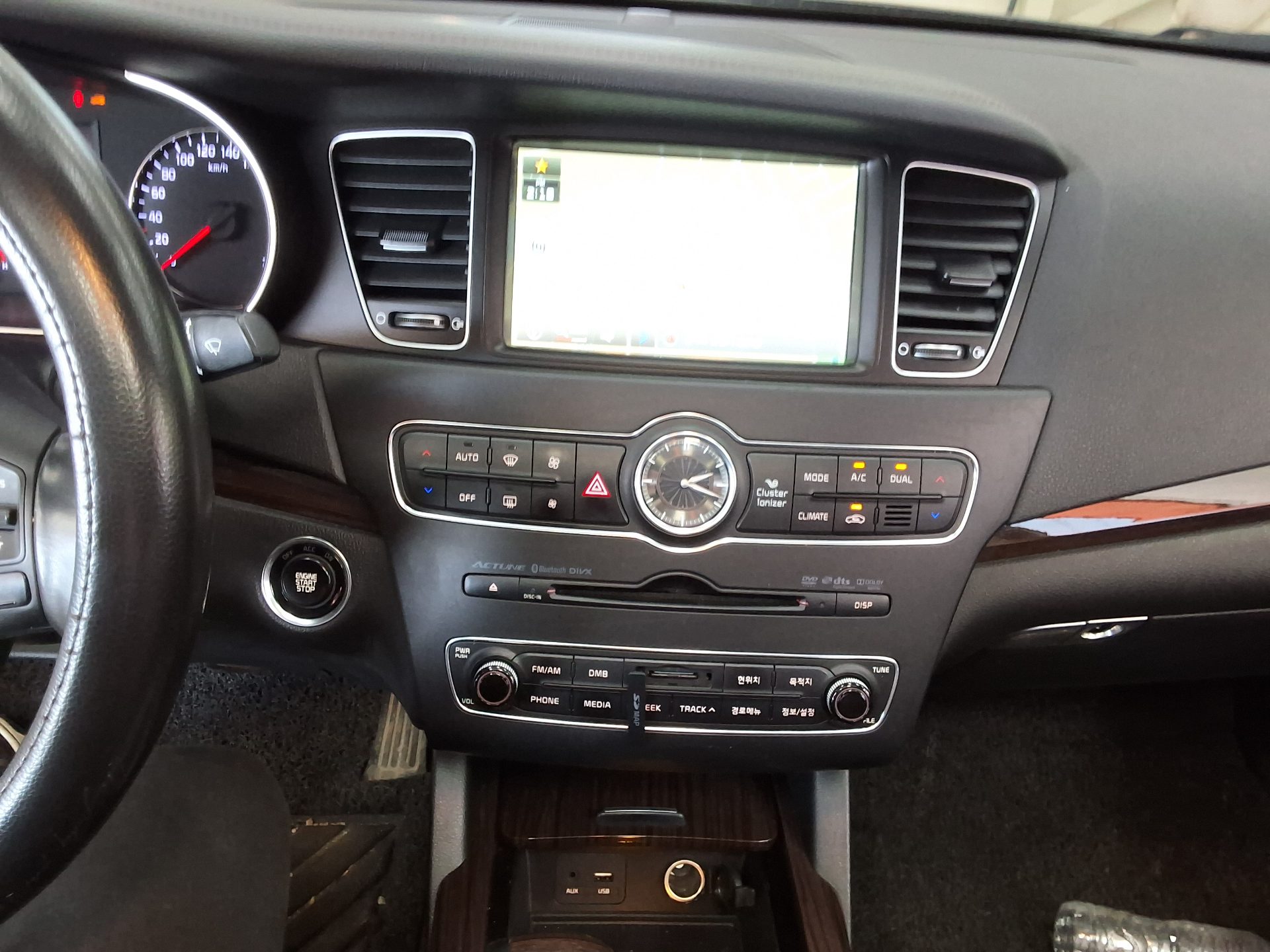 2015 - kia k7