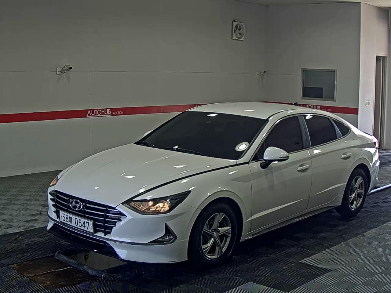 HYUNDAI SONATA (DN8) RENTAL CAR