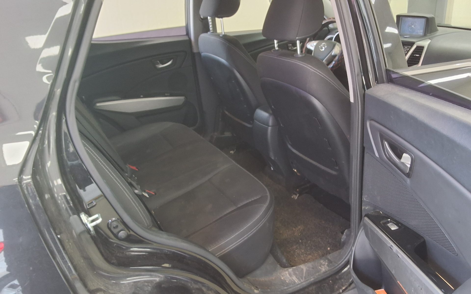 2015 - ssangyong tivoli
