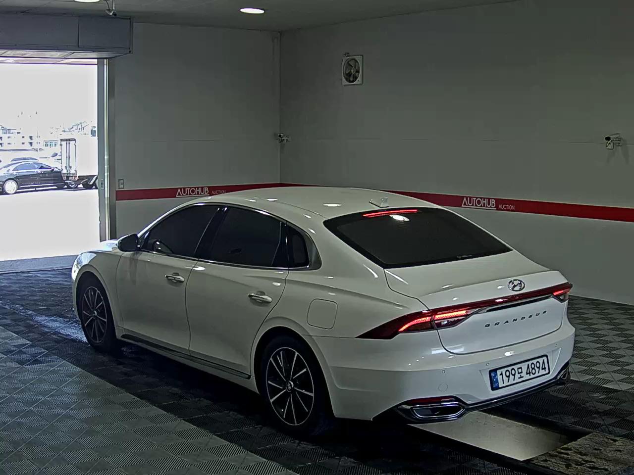 2020 - hyundai grandeur