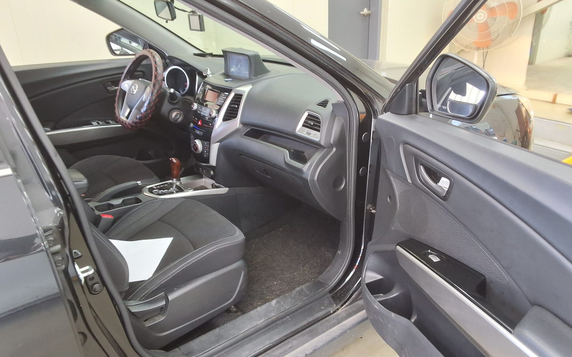 2015 - ssangyong tivoli
