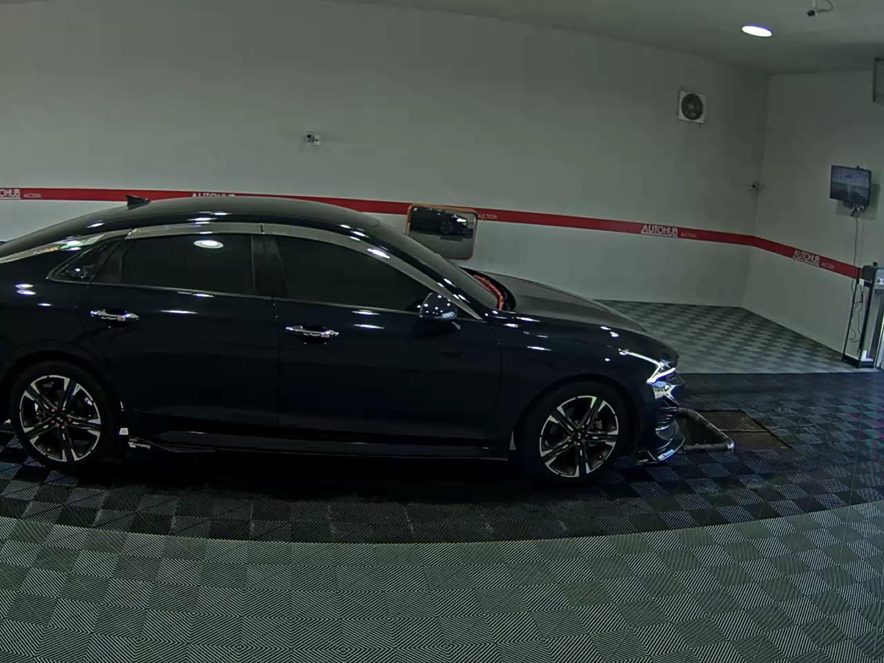 2021 - kia k5