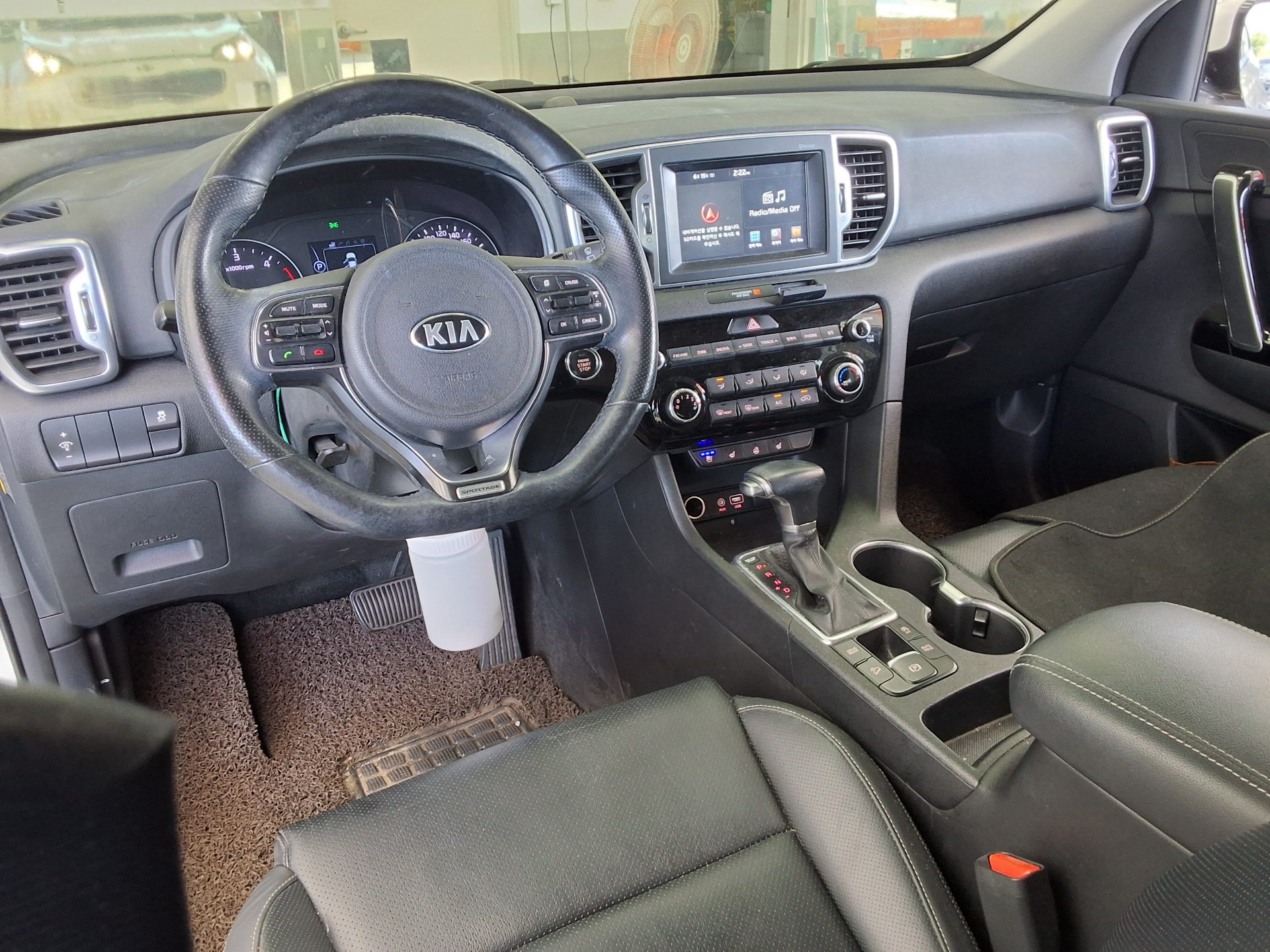 2016 - kia sportage