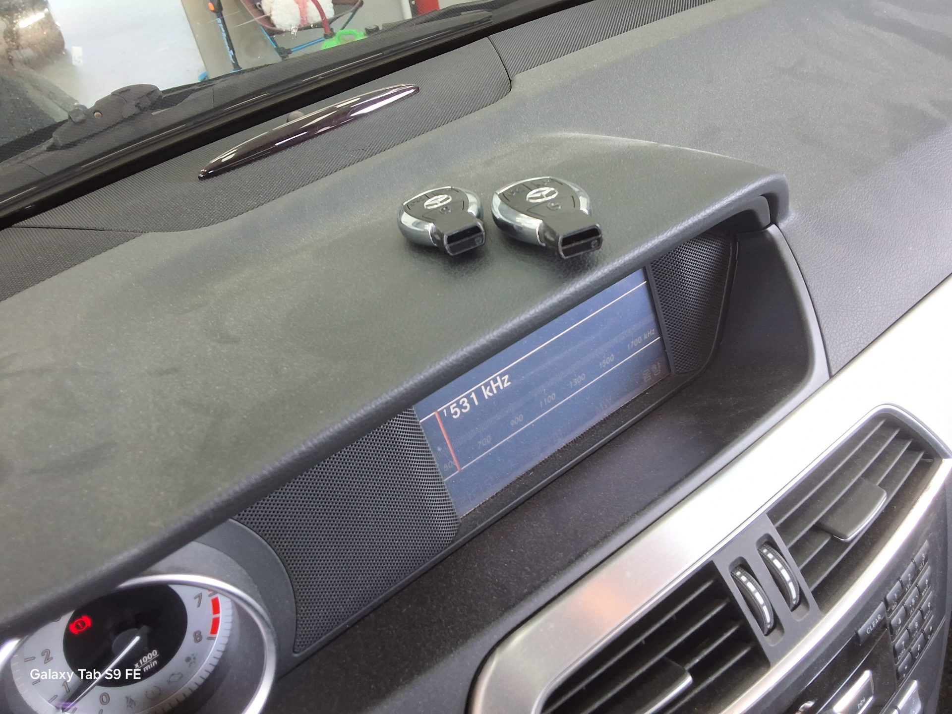 2012 - mercedes-benz c200