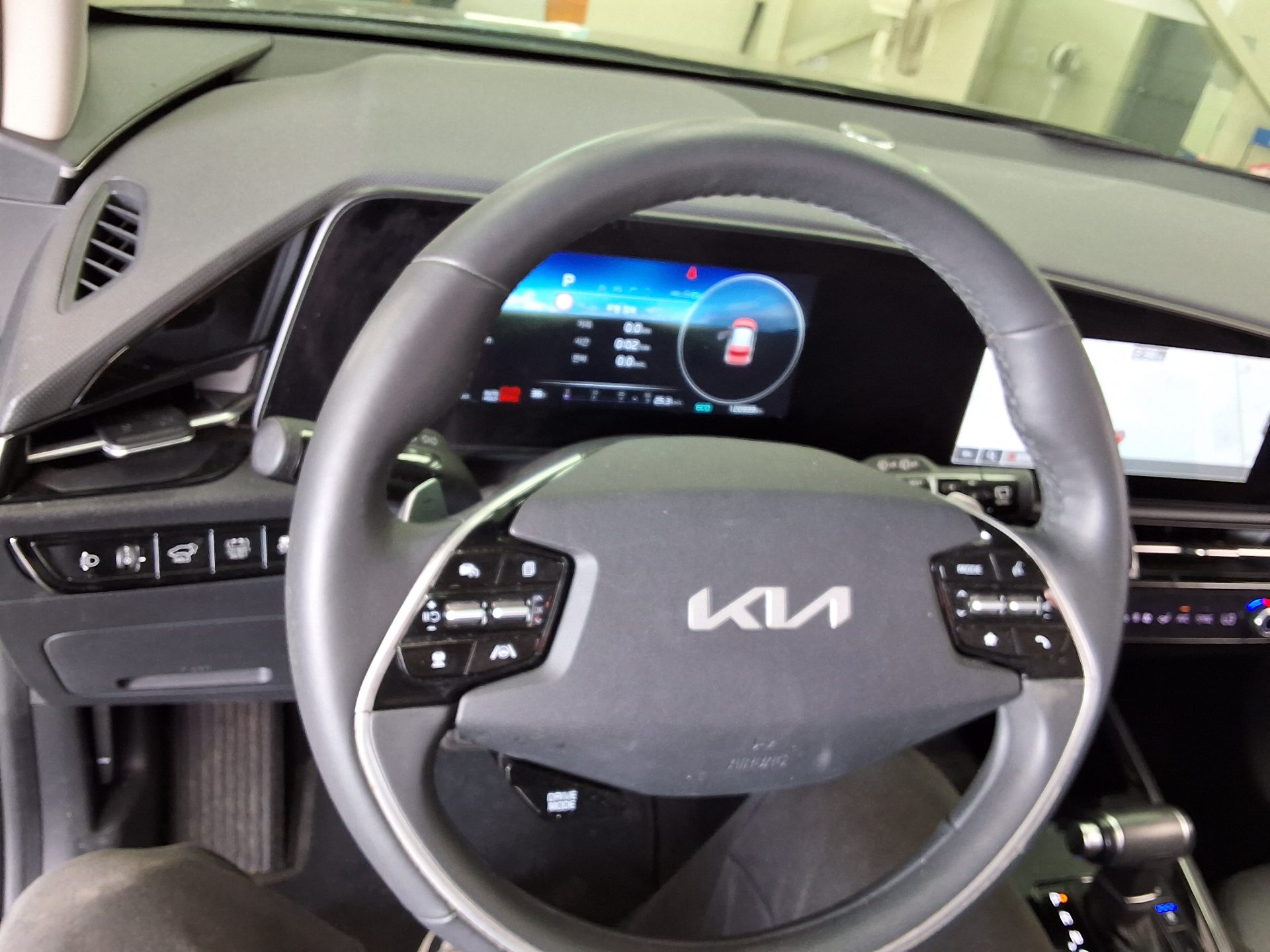 2022 - kia niro