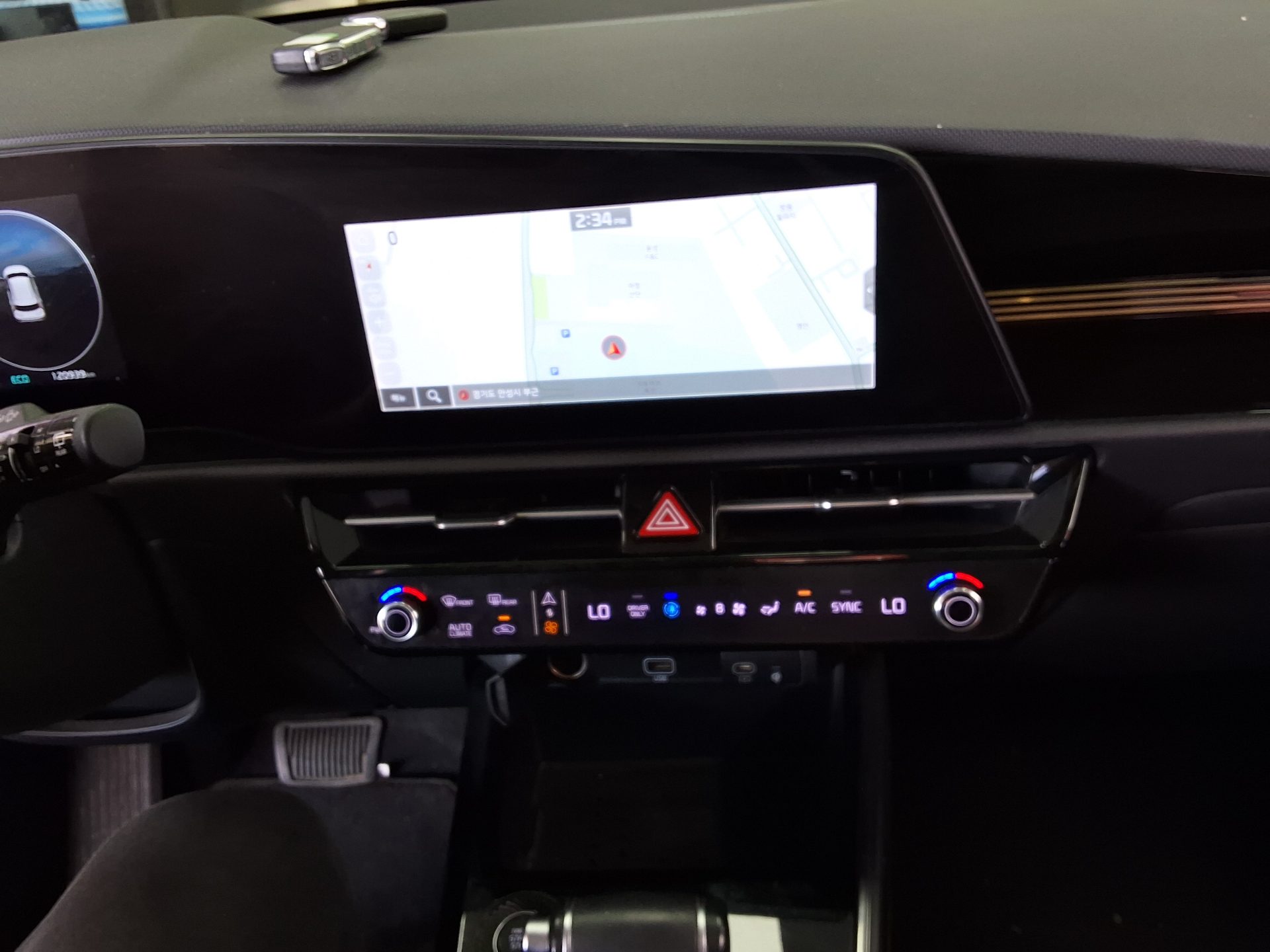 2022 - kia niro