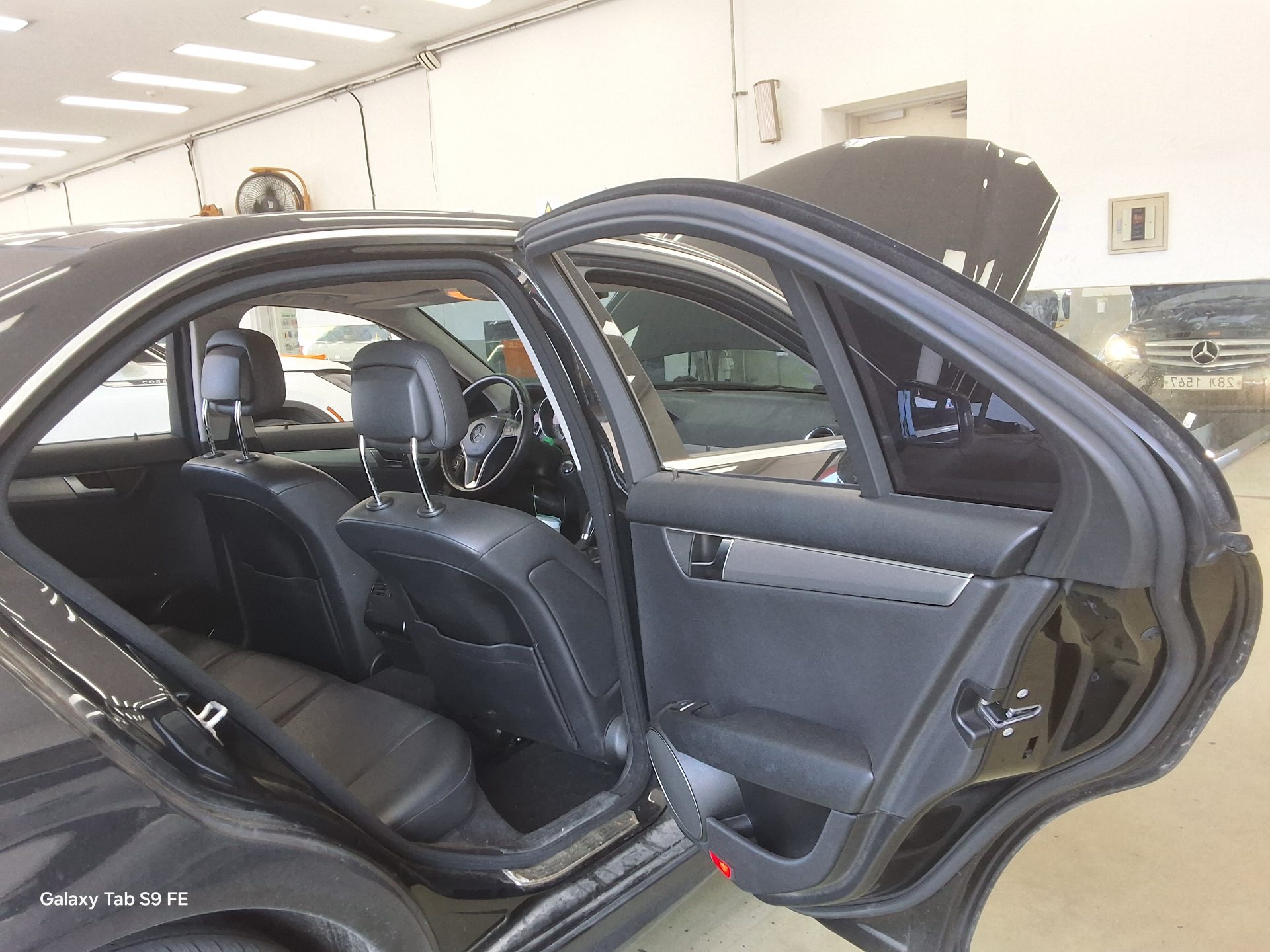 2012 - mercedes-benz c200