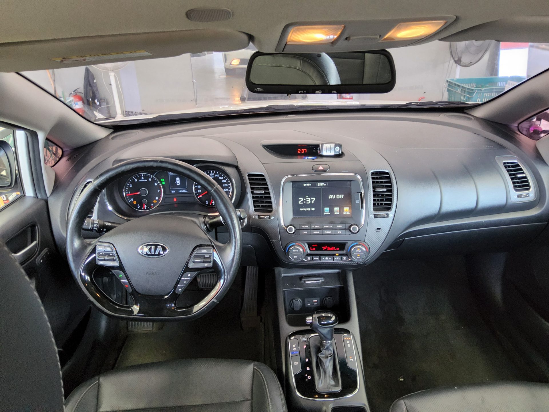 2017 - kia k3