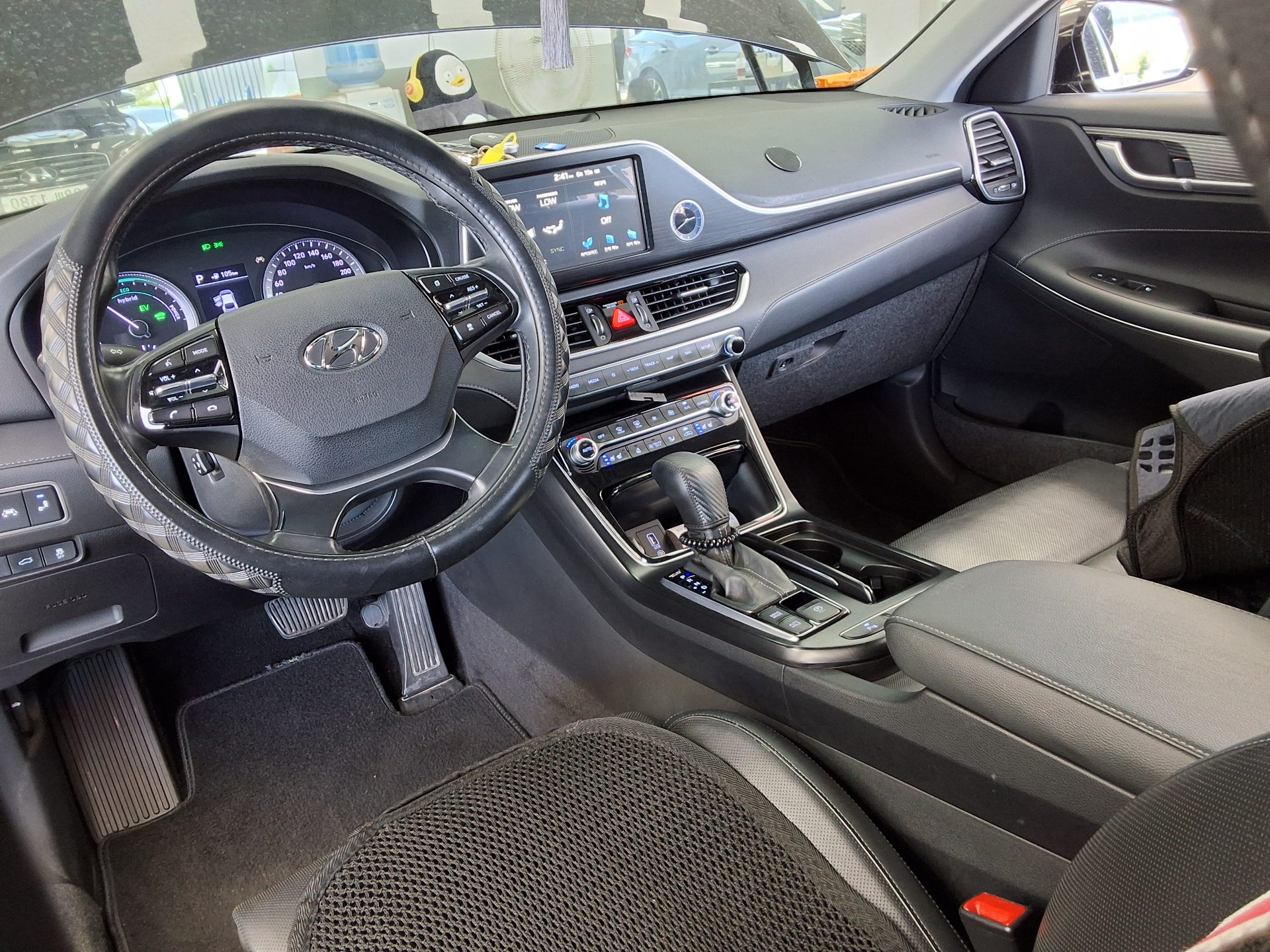 2018 - hyundai grandeur