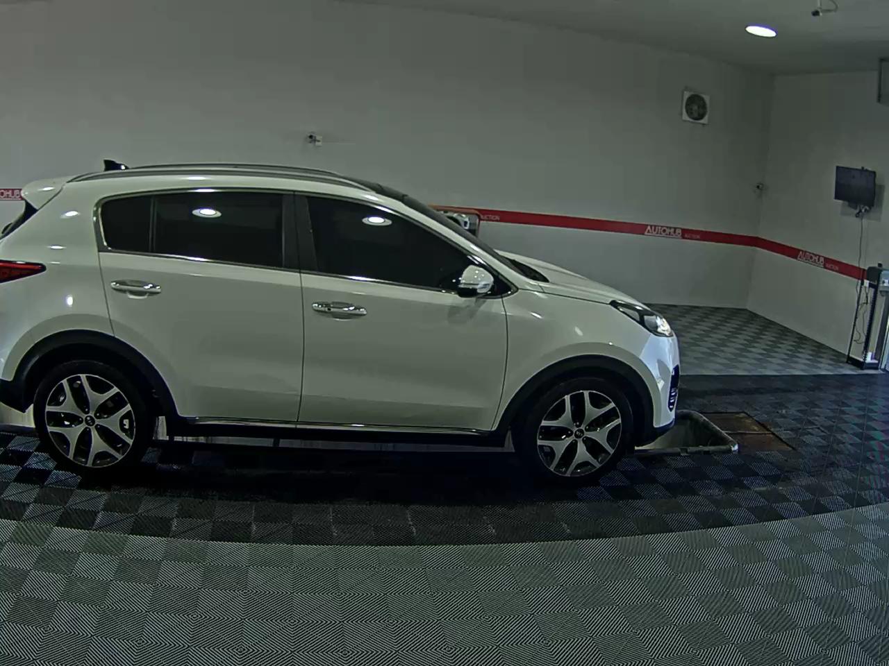 2016 - kia sportage