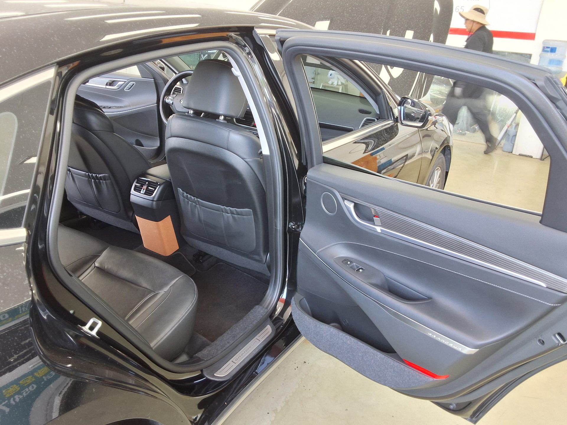 2018 - hyundai grandeur