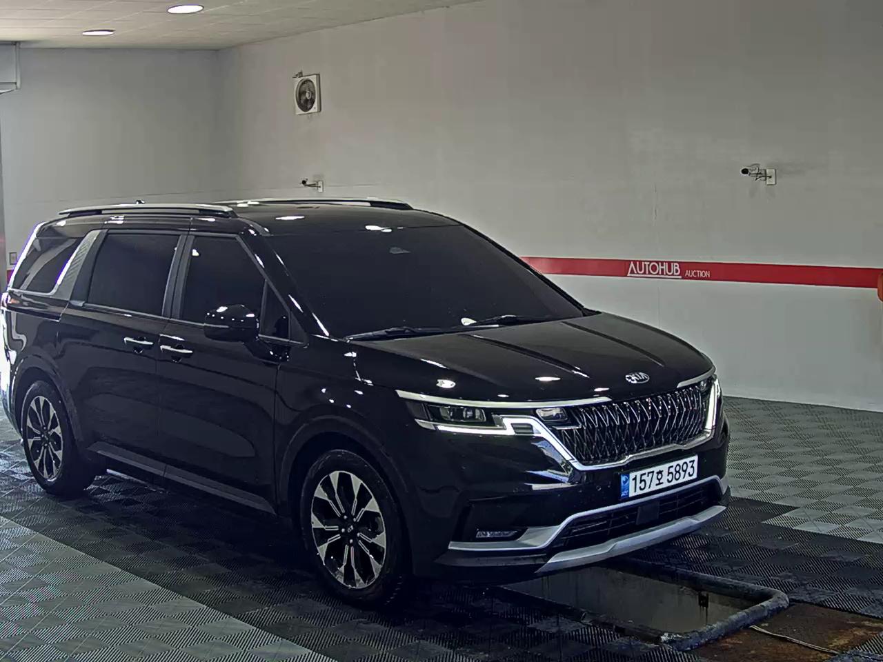 2021 - kia carnival