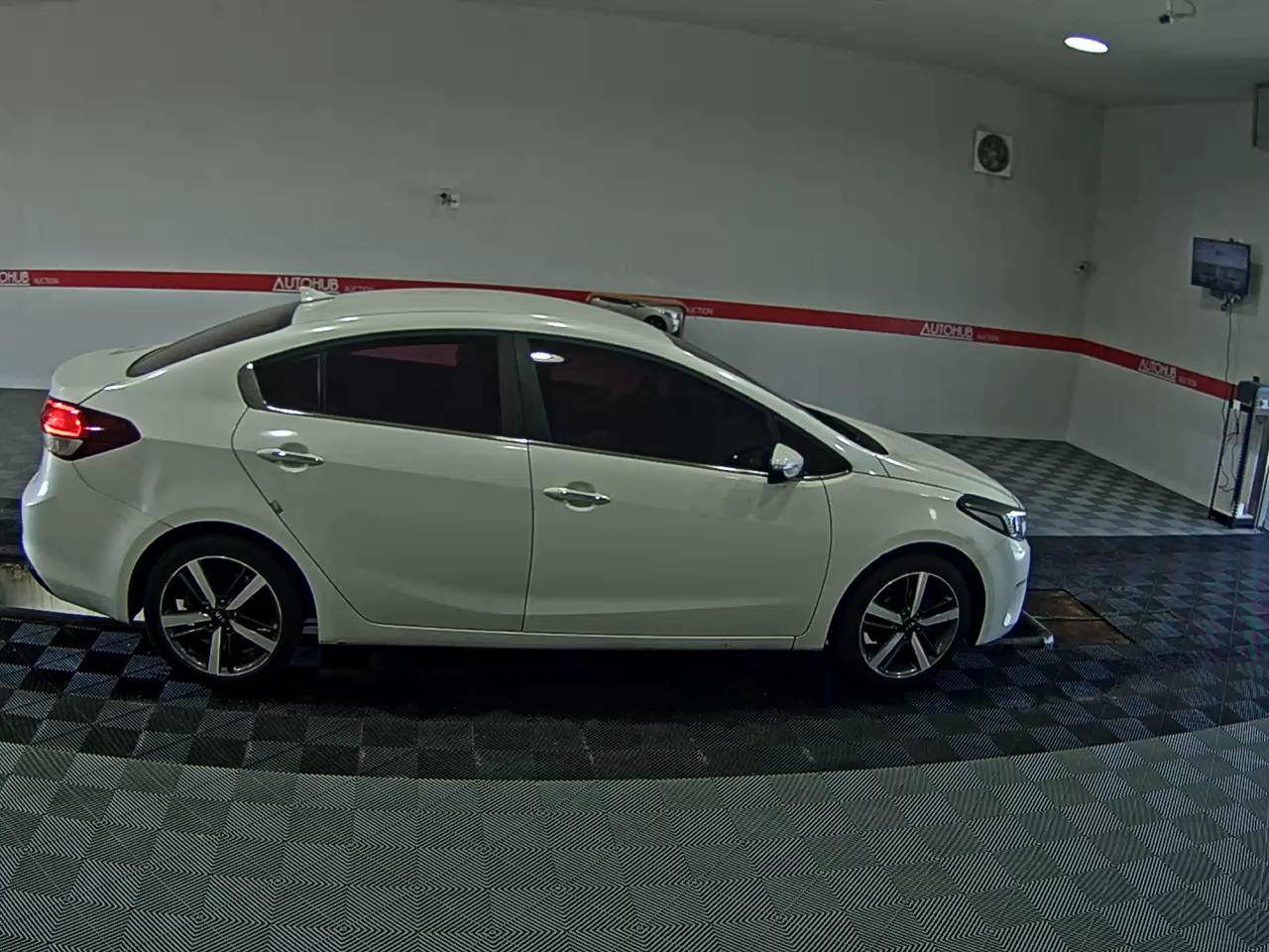 2017 - kia k3