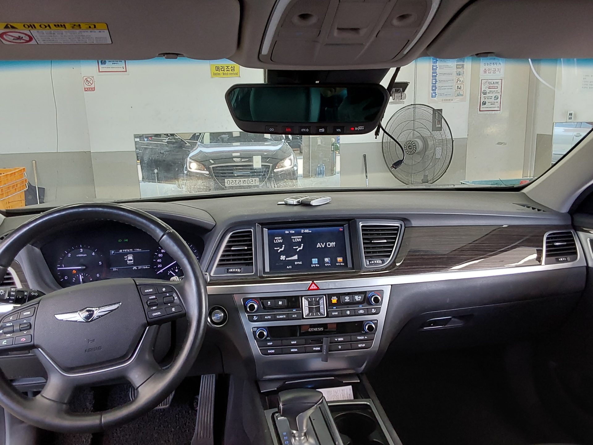 2020 - genesis g80