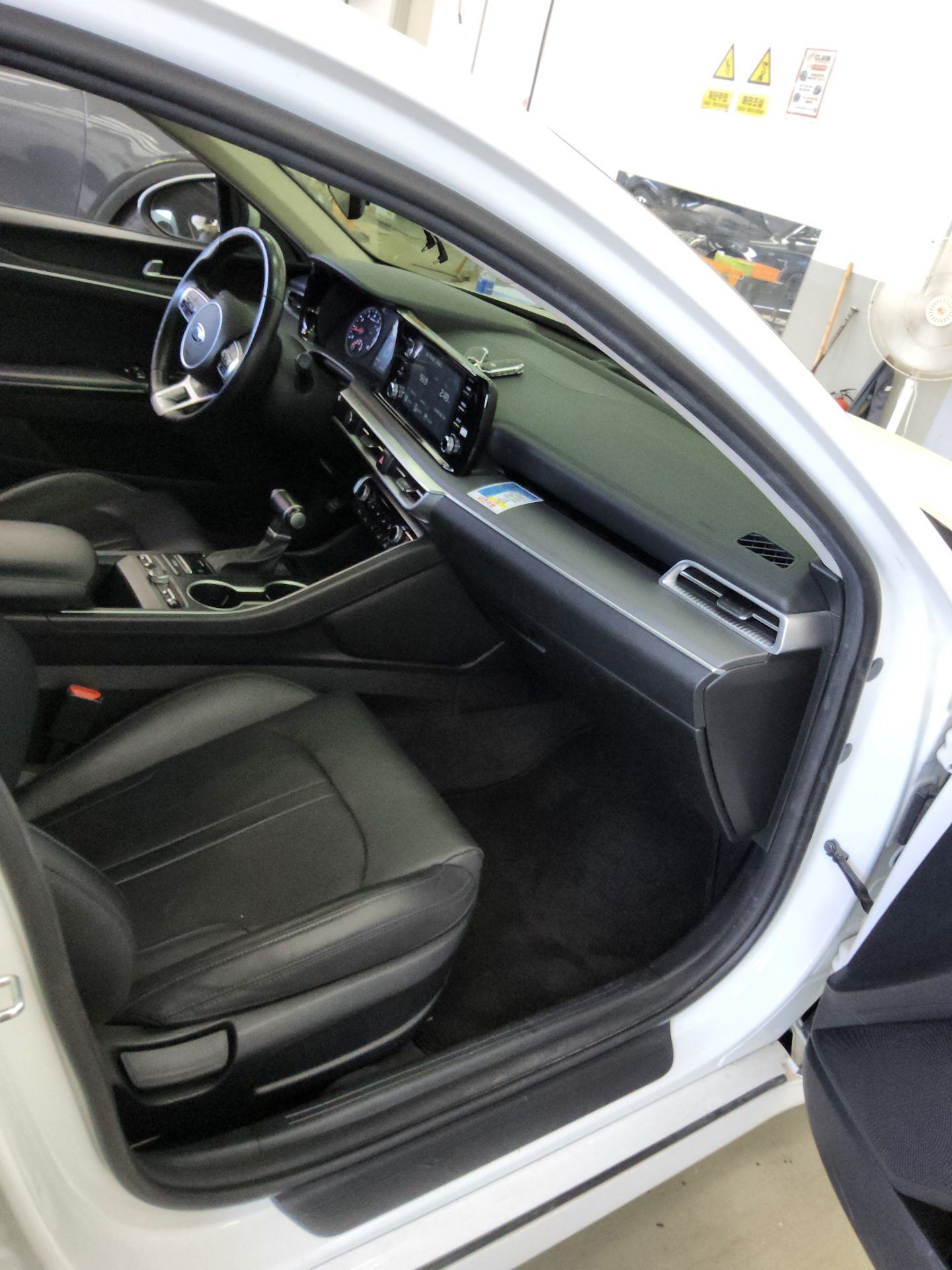 2020 - kia k5