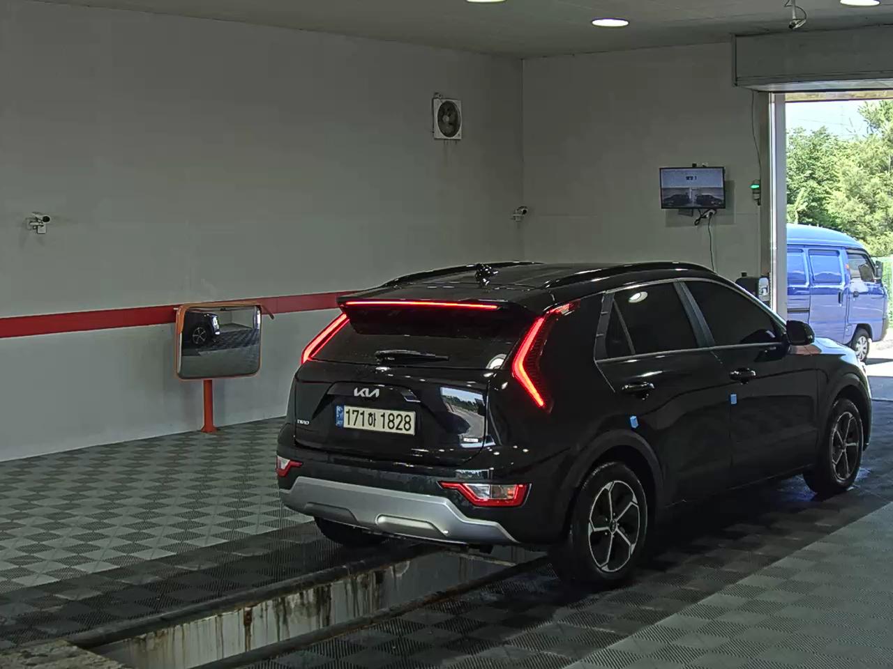 2022 - kia niro