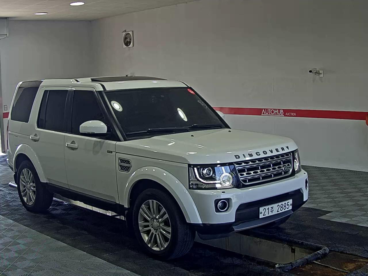 2014 - land rover discovery
