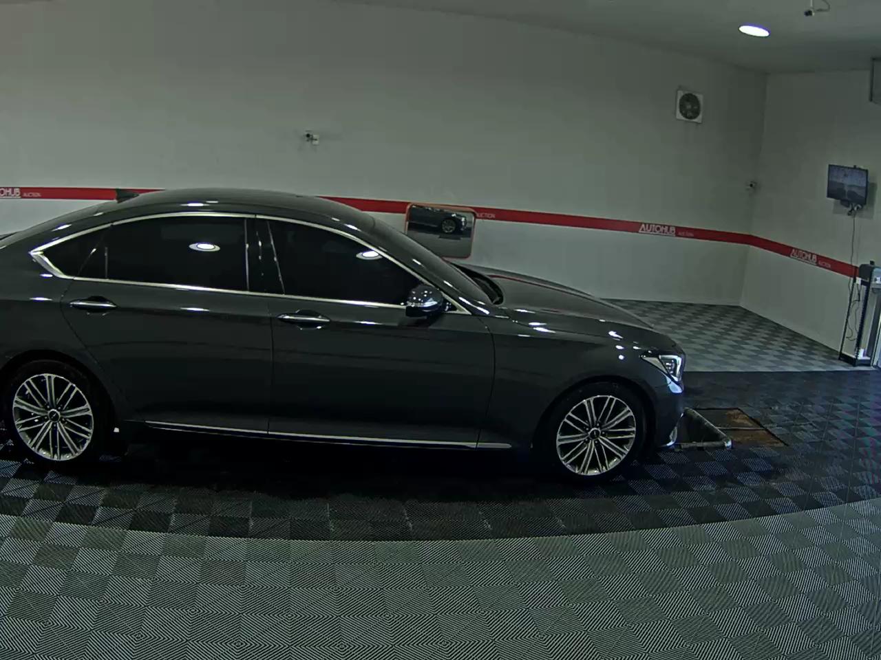 2020 - genesis g80