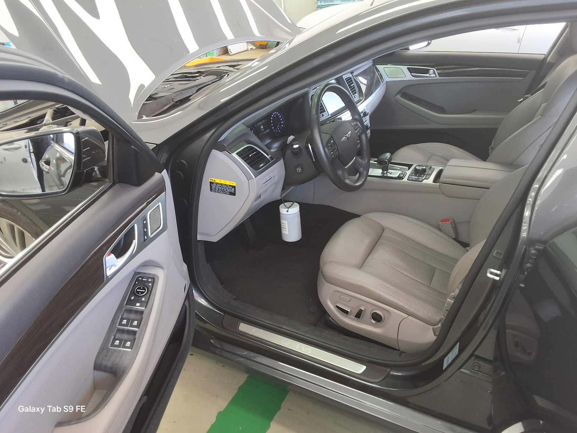 2017 - genesis g80