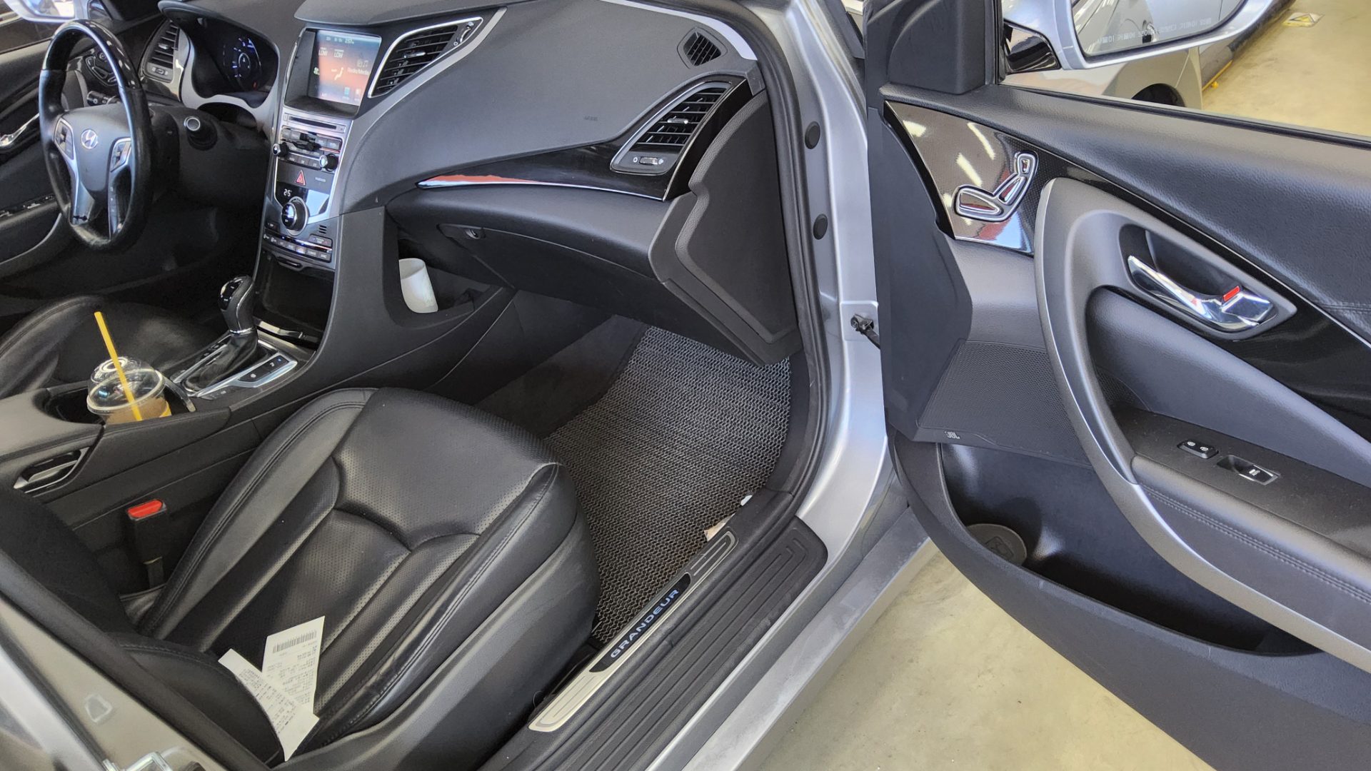 2015 - hyundai grandeur