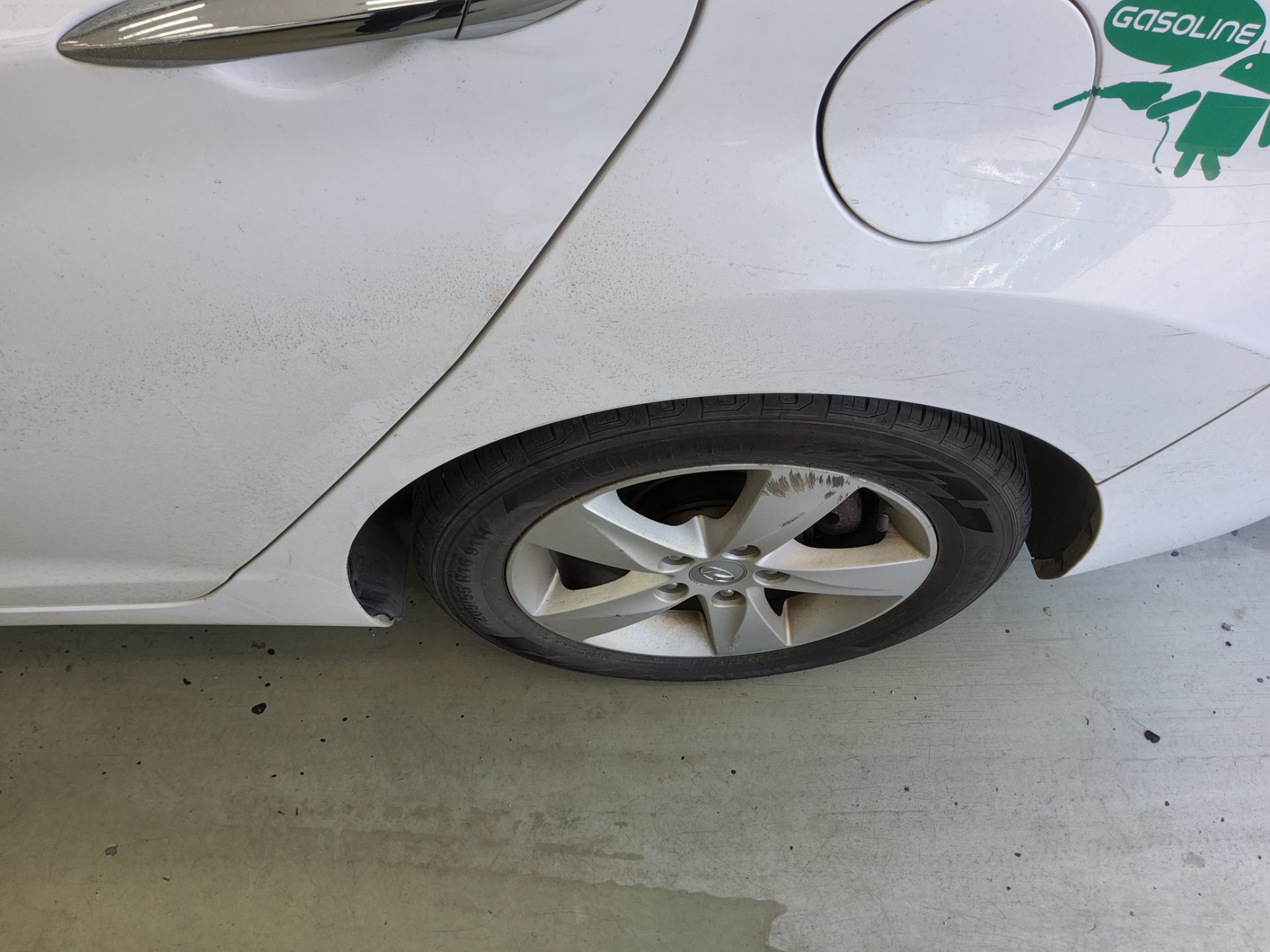 2012 - hyundai avante