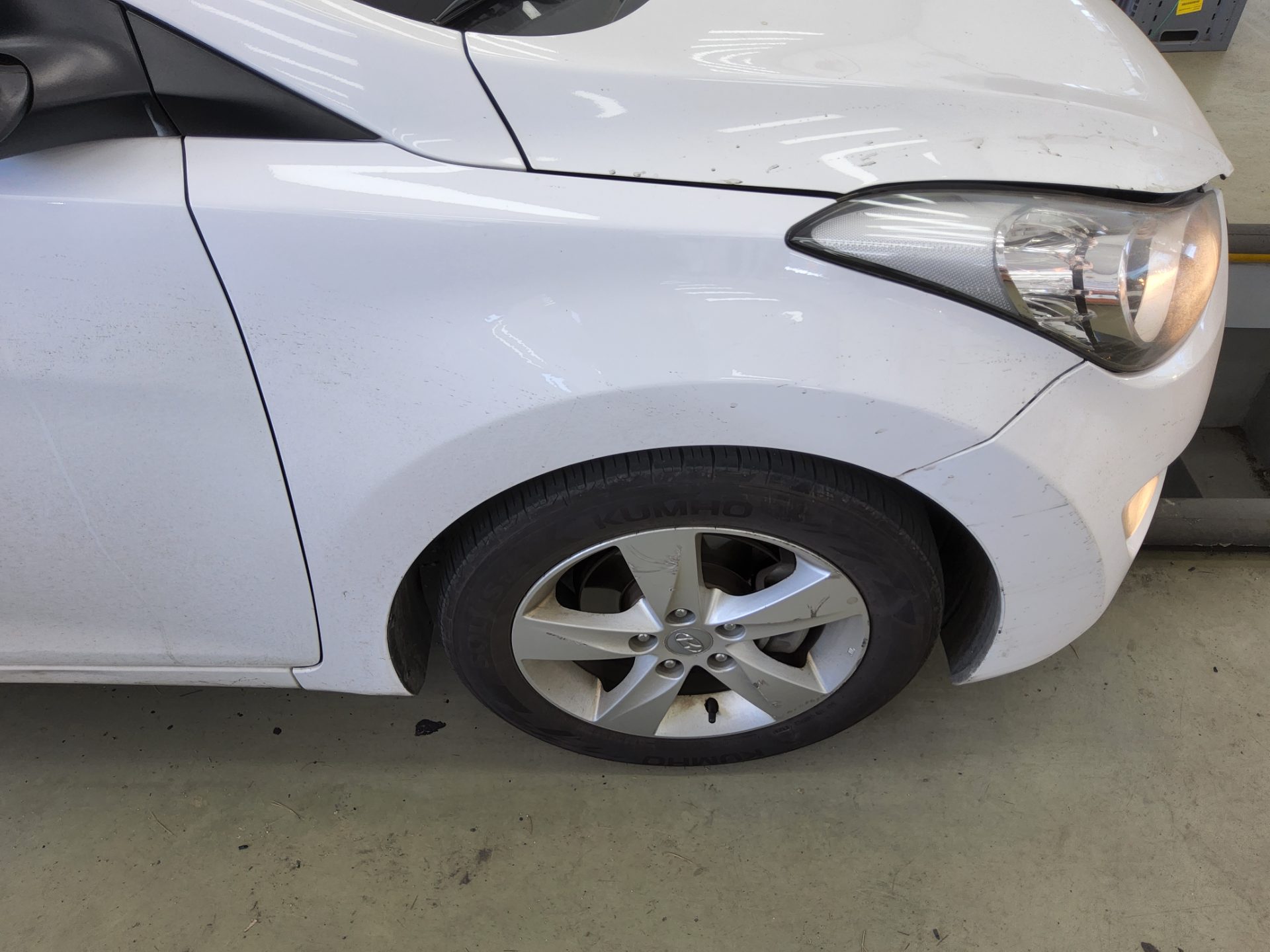 2012 - hyundai avante
