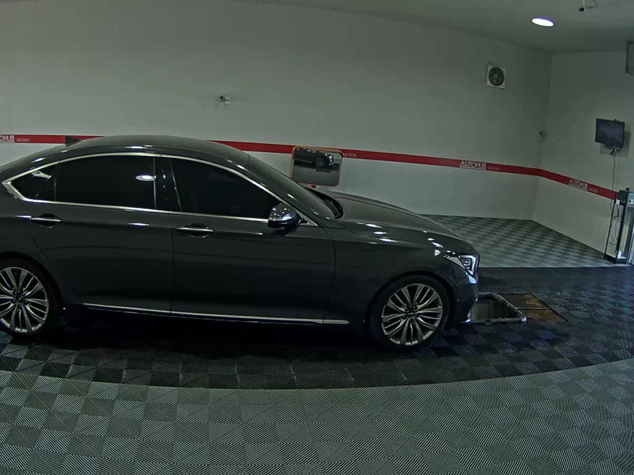 2017 - genesis g80